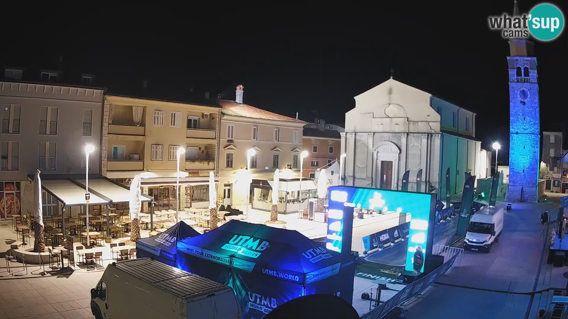 Webcam live – Place centrale dans Umag
