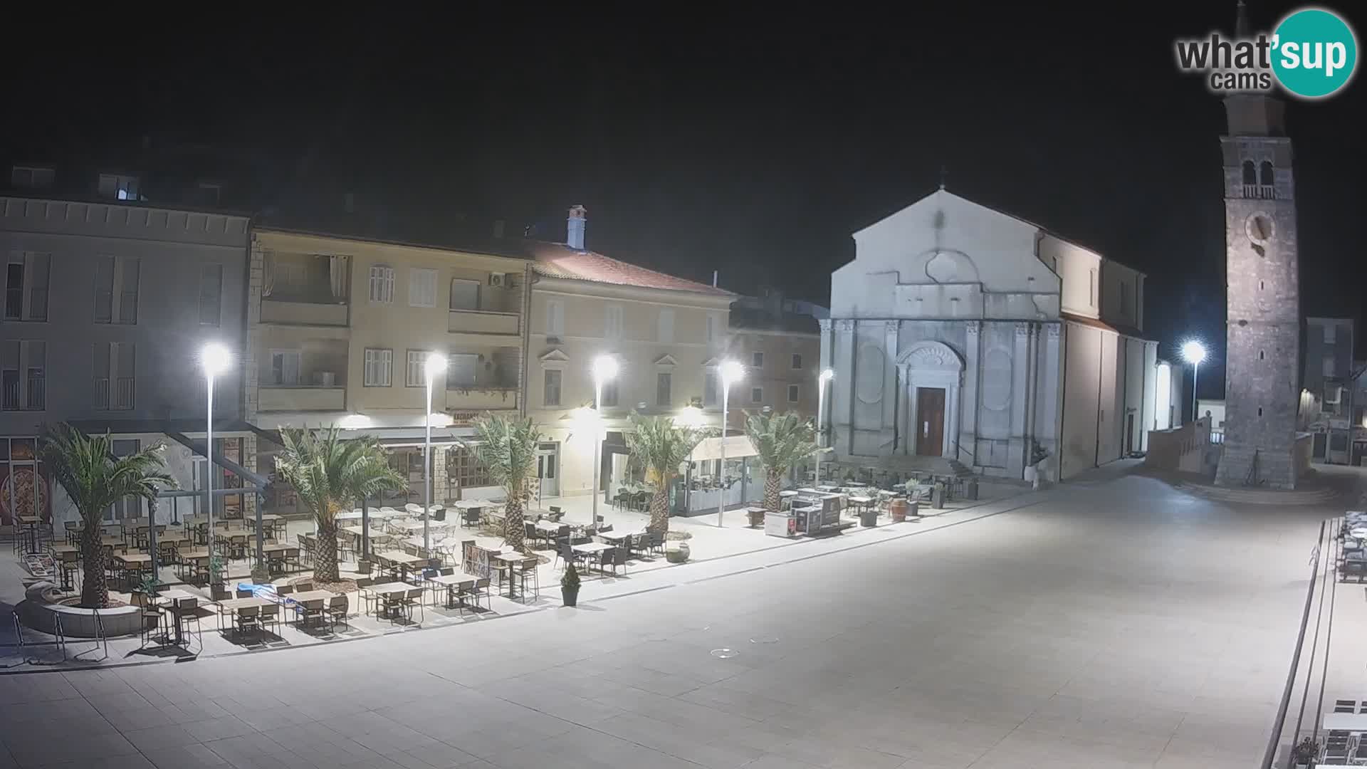 Webcam live – Place centrale dans Umag