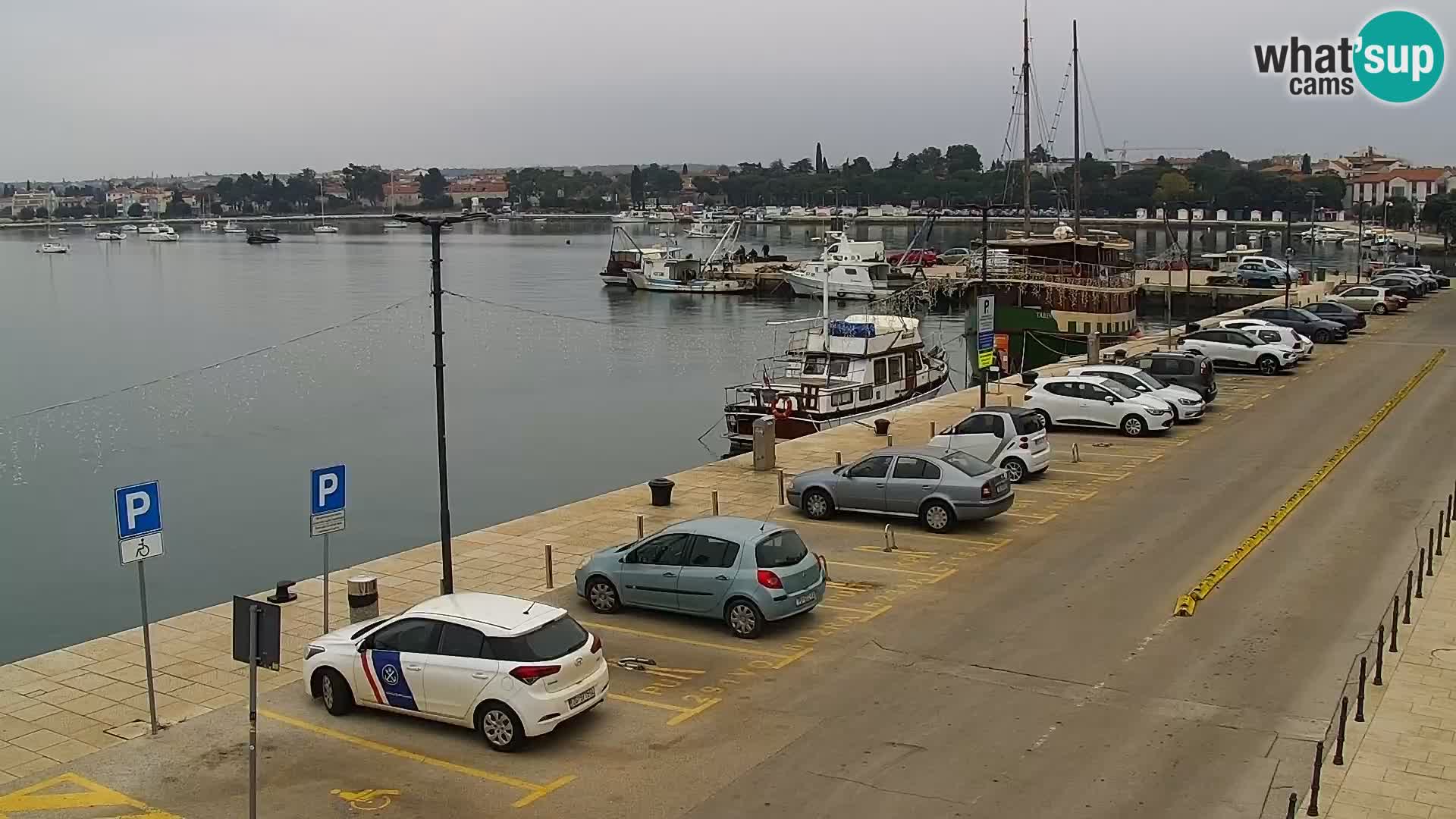 Spletna kamera Umag – luka