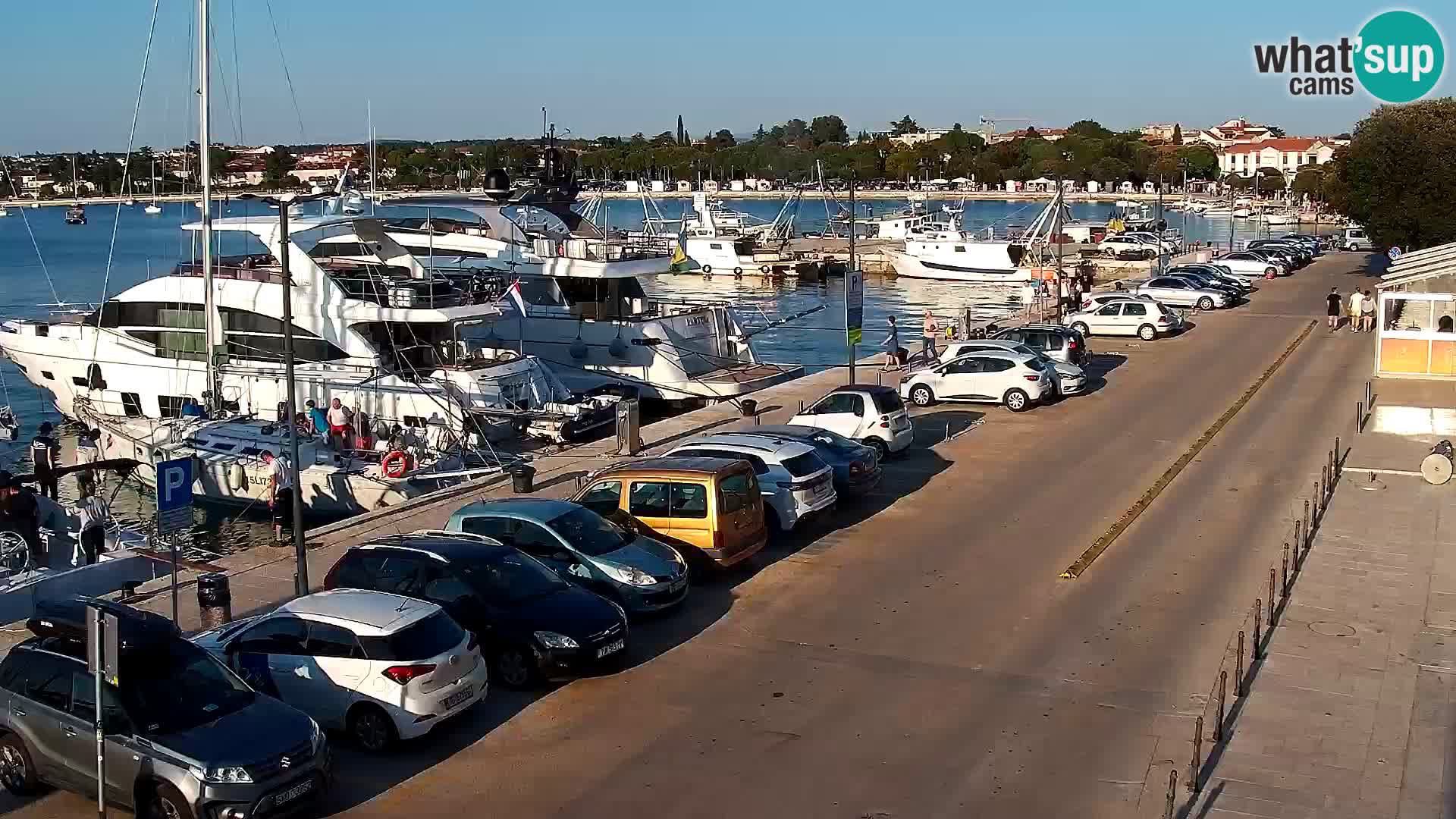 Piazza principale Umago Live Webcam