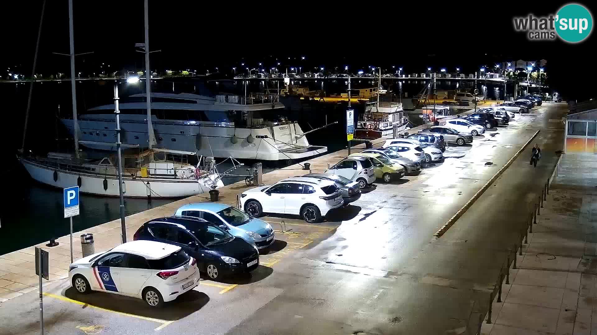 Piazza principale Umago Live Webcam