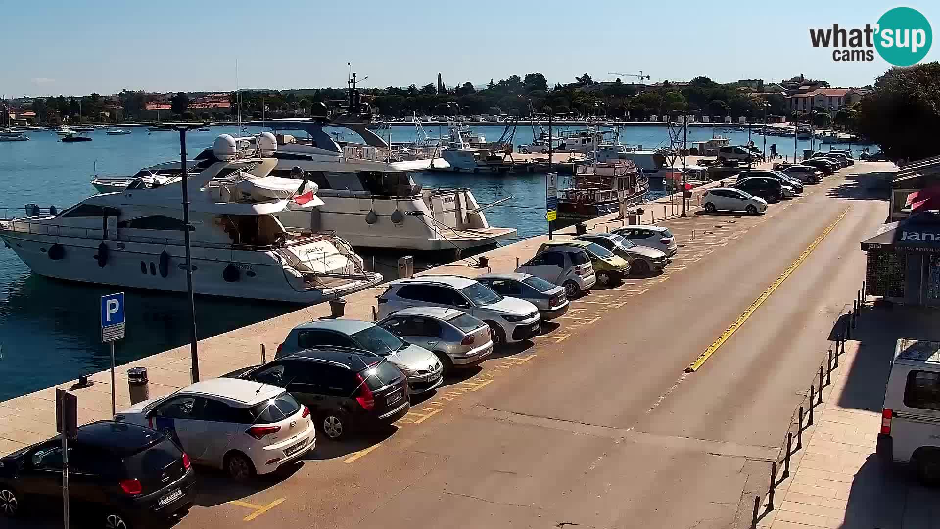 Piazza principale Umago Live Webcam