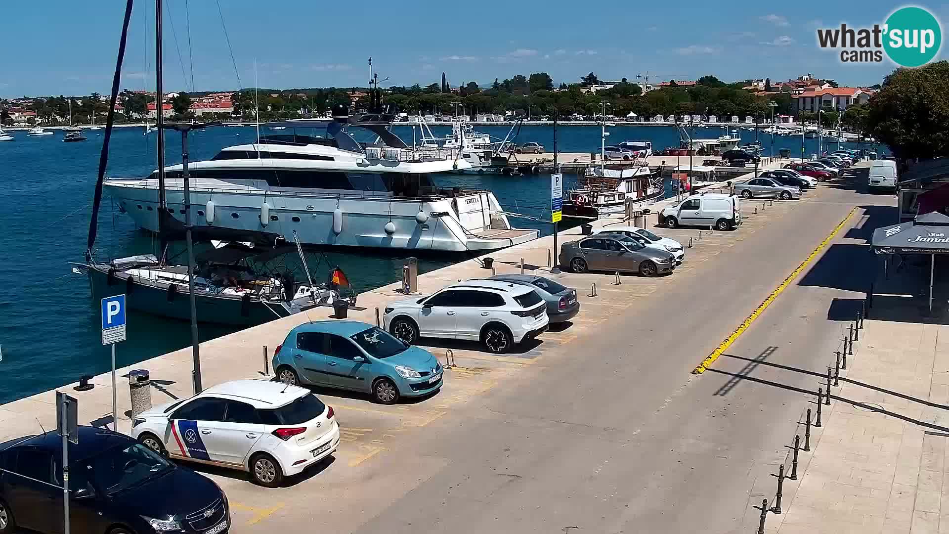 Piazza principale Umago Live Webcam