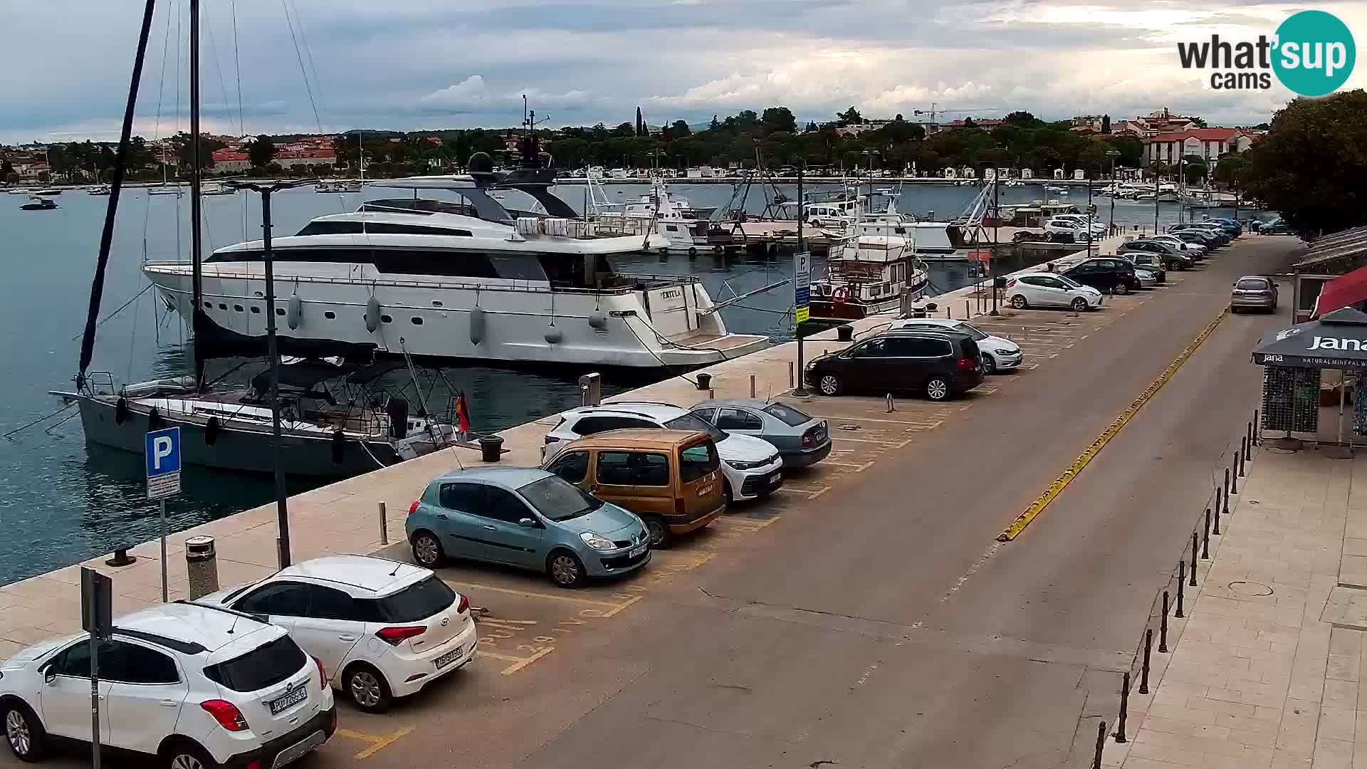 Piazza principale Umago Live Webcam