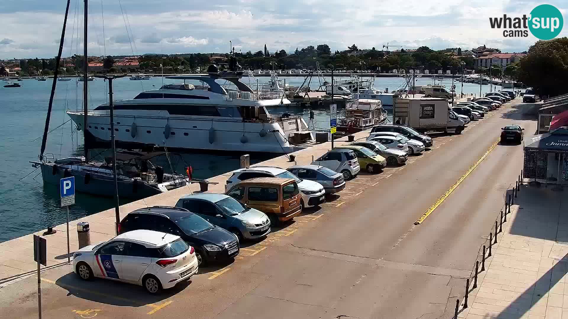 Piazza principale Umago Live Webcam
