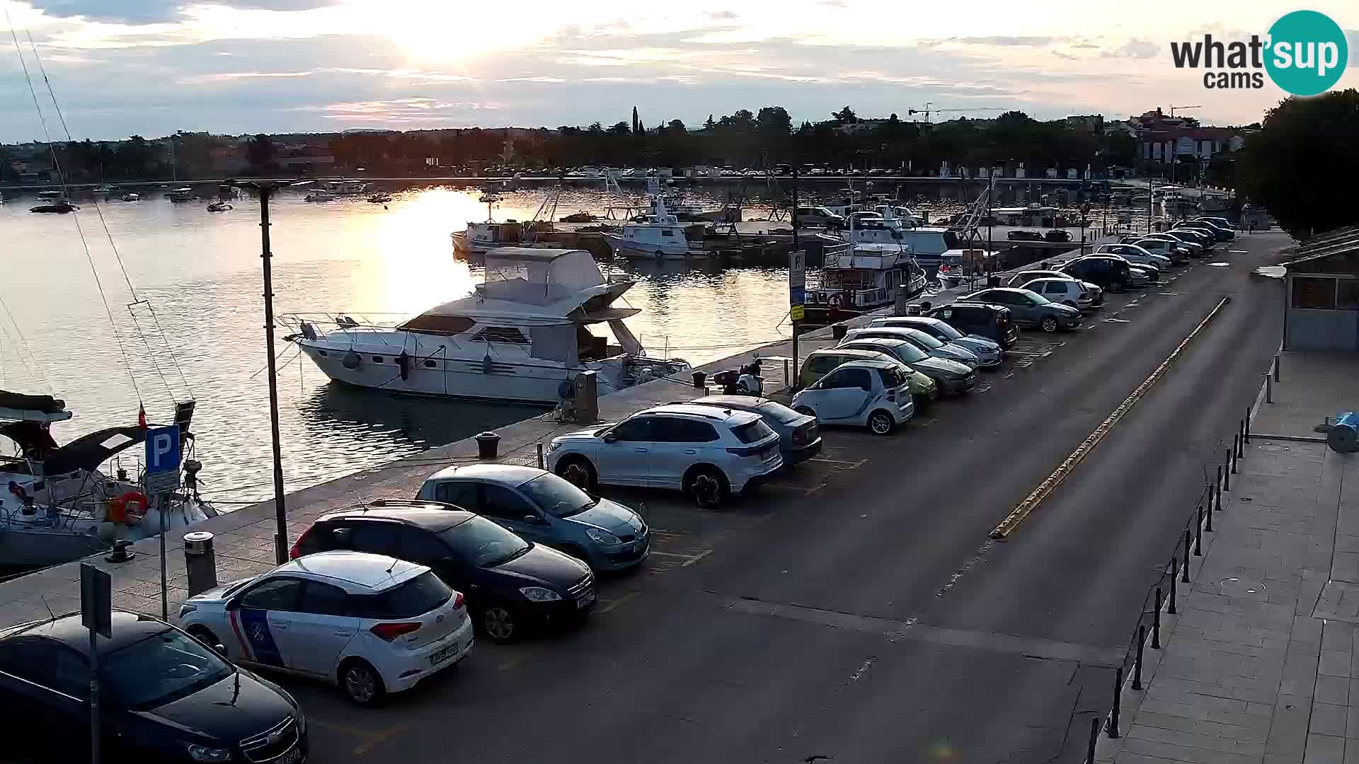 Piazza principale Umago Live Webcam