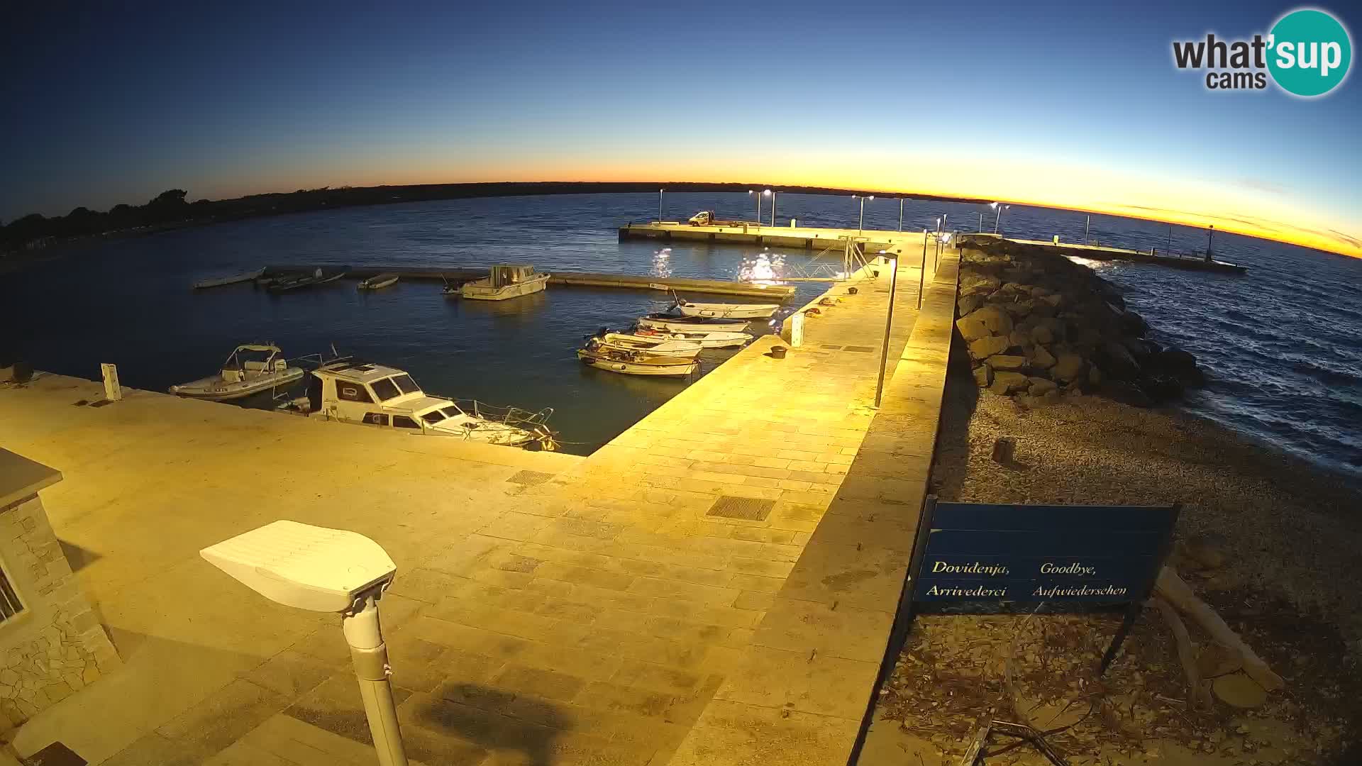 Cámara web de la isla de Unije: explore la belleza de la joya escondida de Croacia