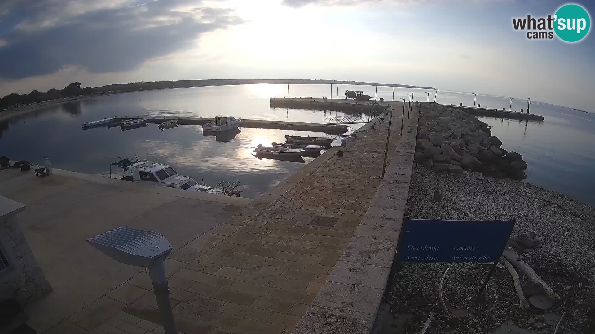 Cámara web de la isla de Unije: explore la belleza de la joya escondida de Croacia