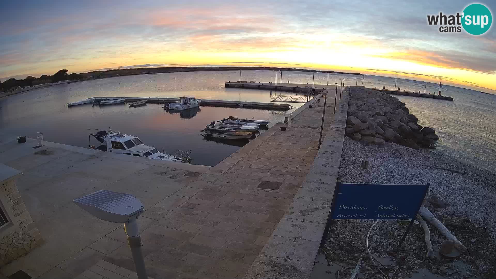 Cámara web de la isla de Unije: explore la belleza de la joya escondida de Croacia