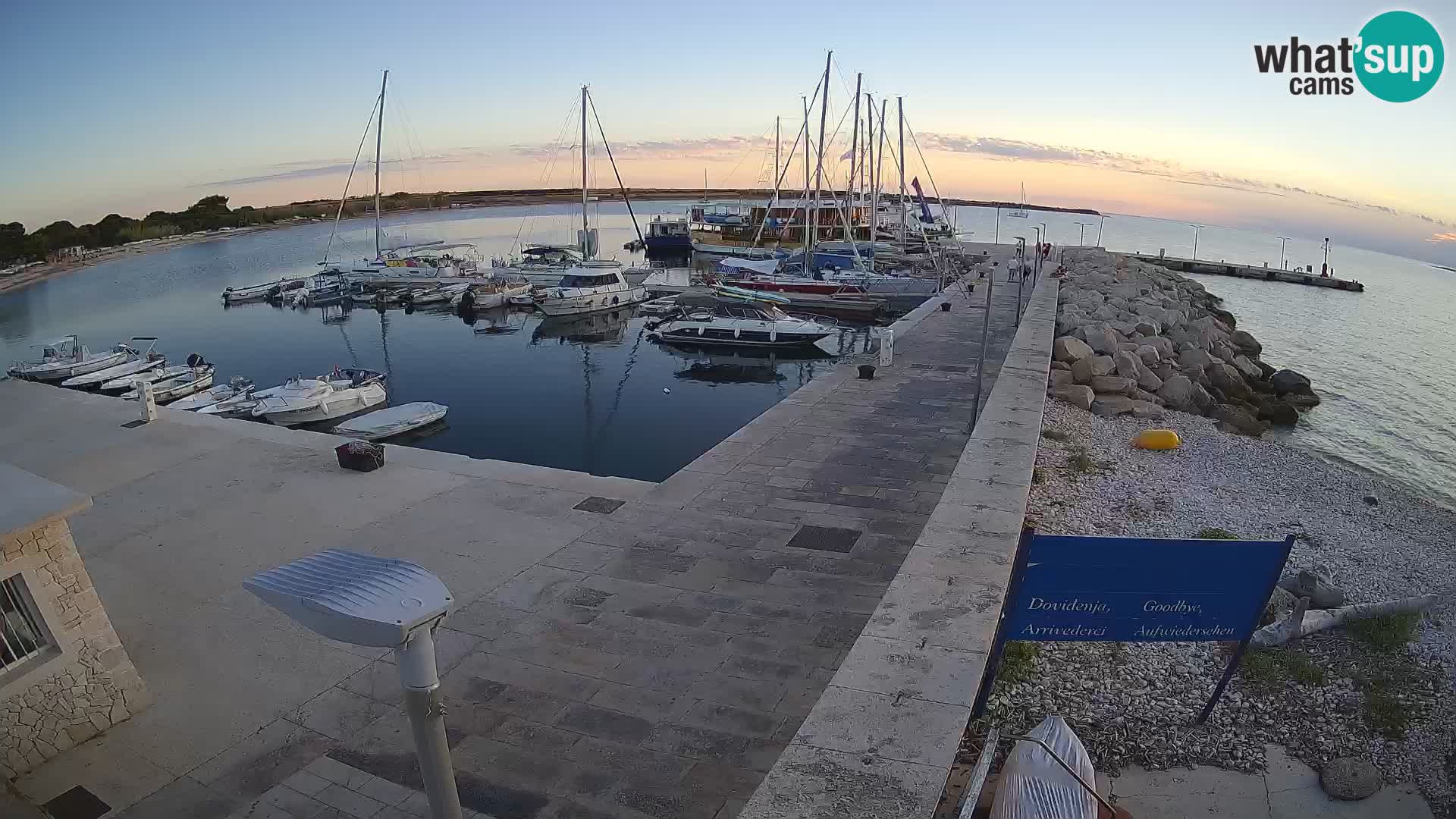 Cámara web de la isla de Unije: explore la belleza de la joya escondida de Croacia