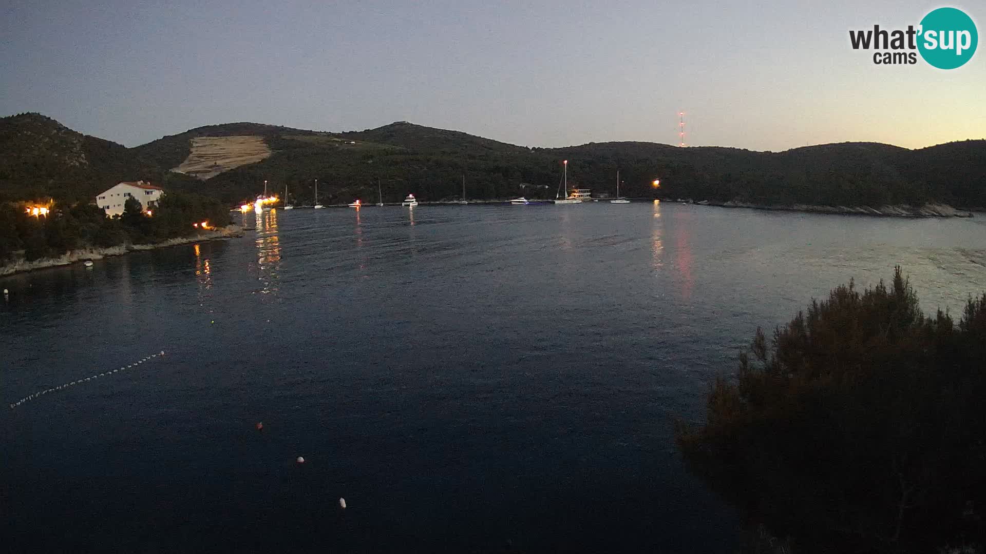 Kamera Hvar Vira plaža | Otok Hvar | Dalmacija