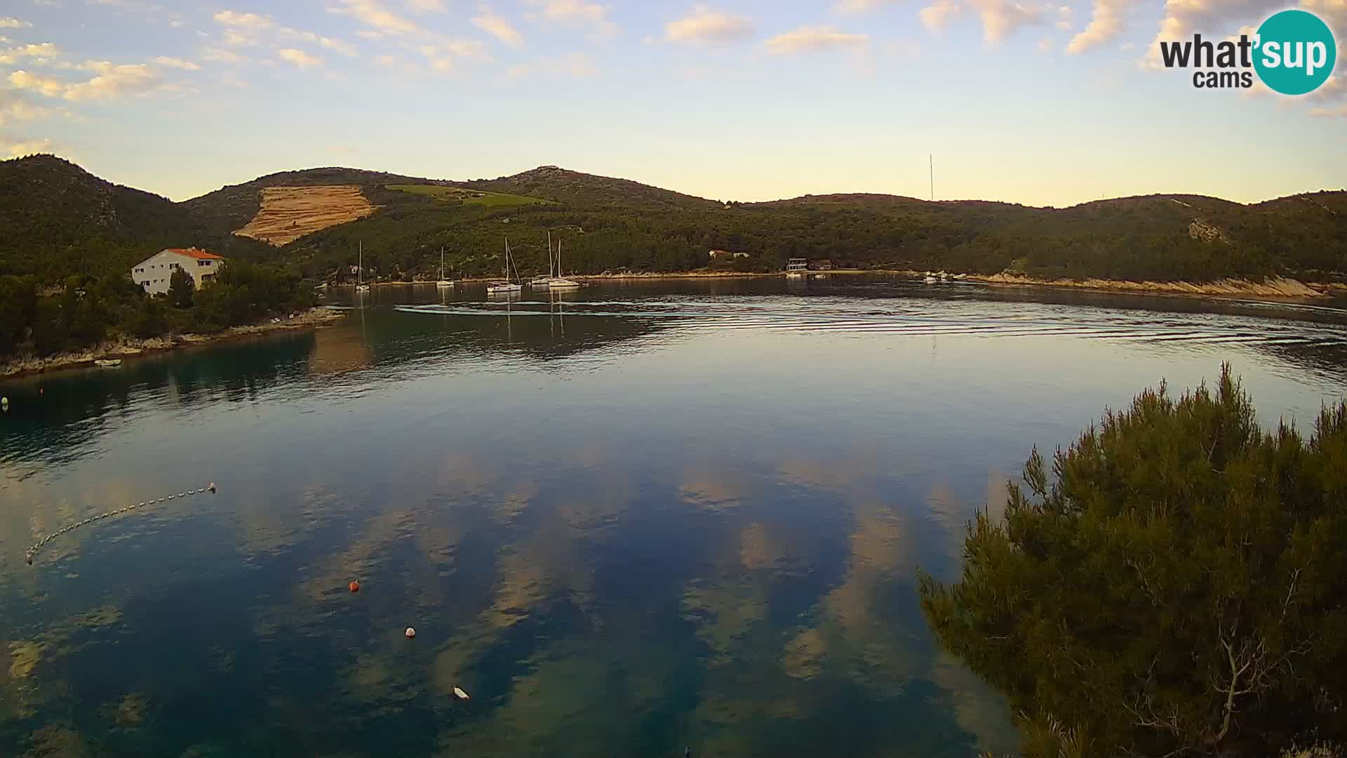 Kamera Hvar Vira plaža | Otok Hvar | Dalmacija