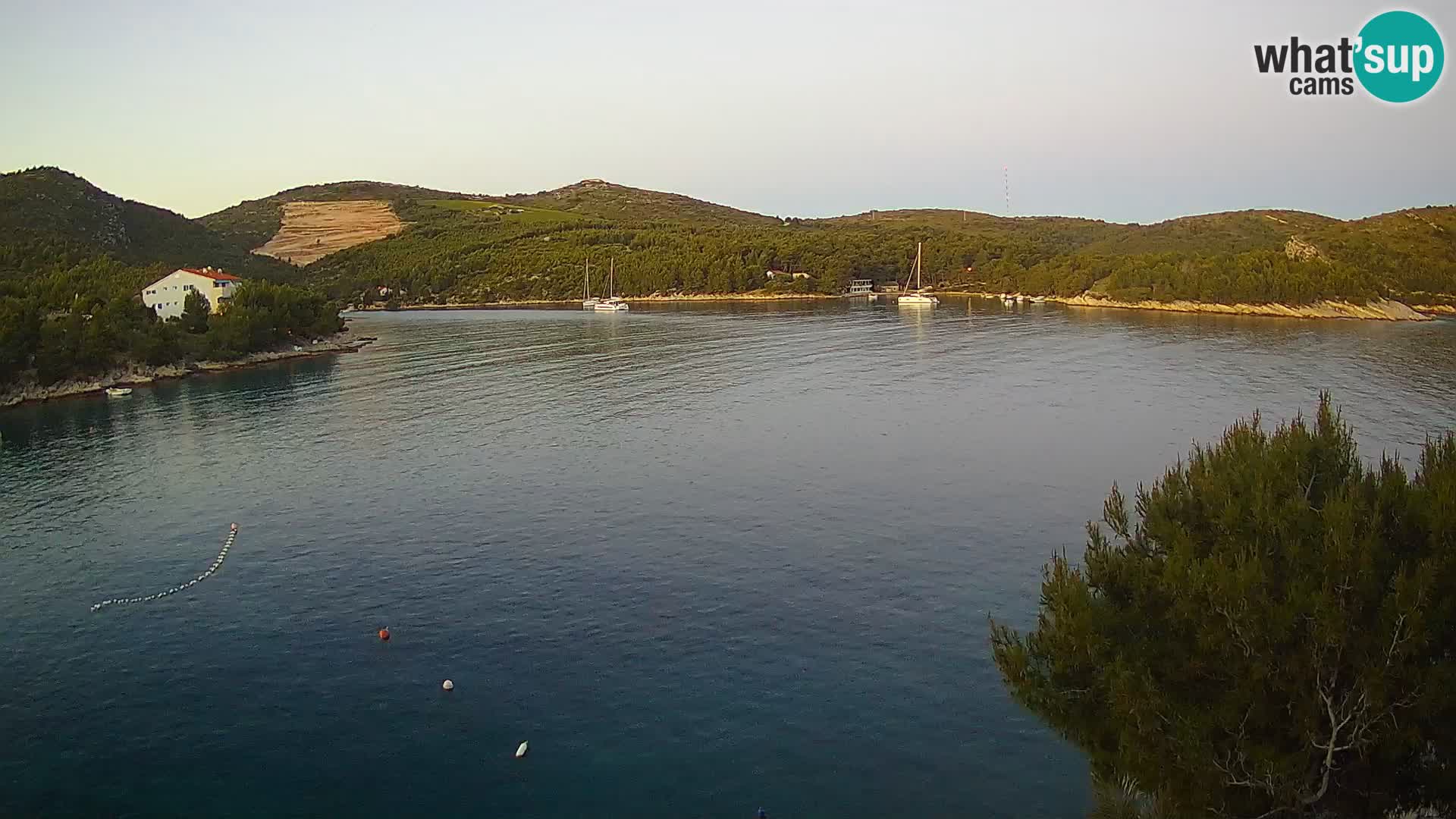 Kamera Hvar Vira plaža | Otok Hvar | Dalmacija