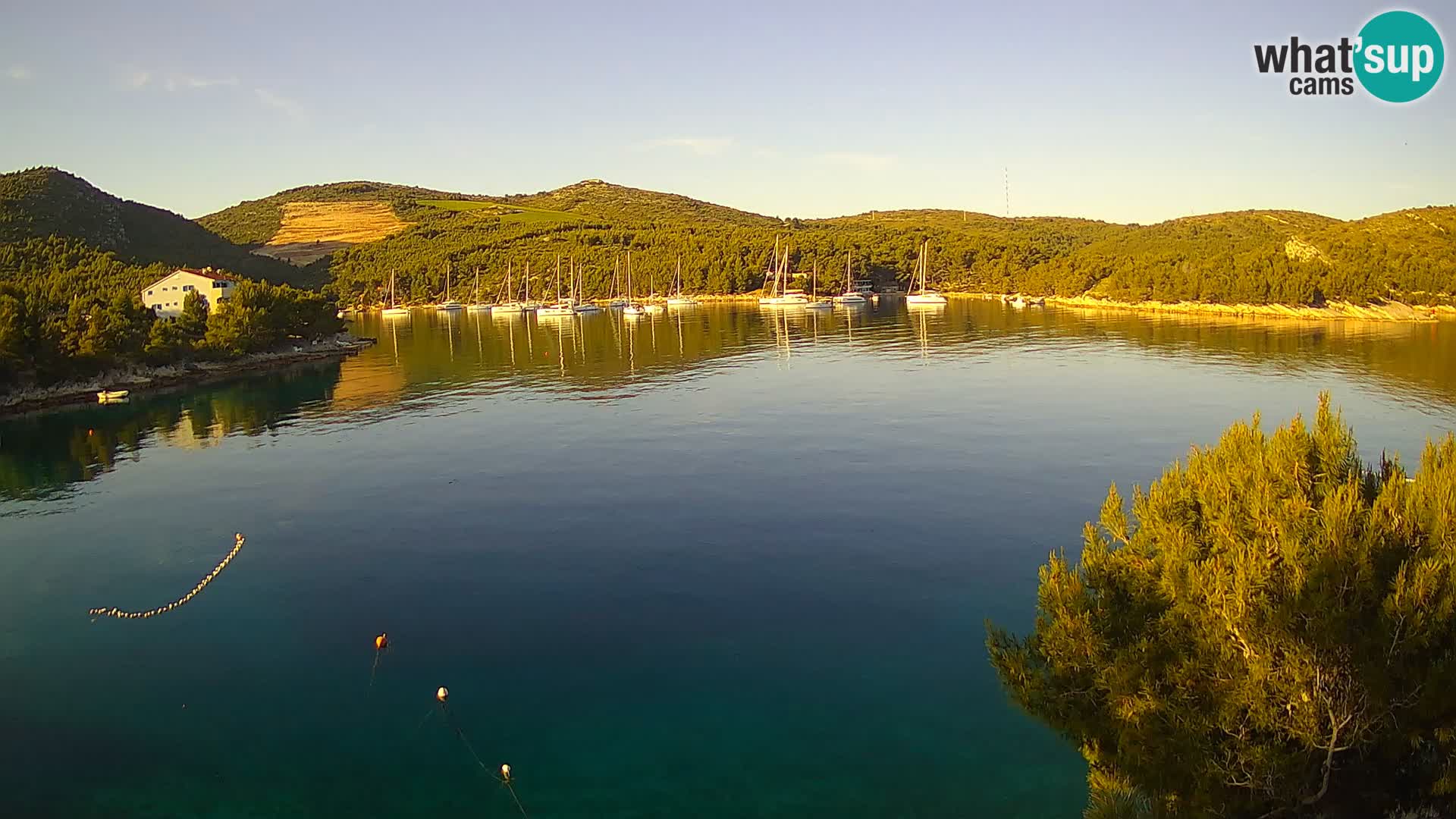 Kamera Hvar Vira plaža | Otok Hvar | Dalmacija