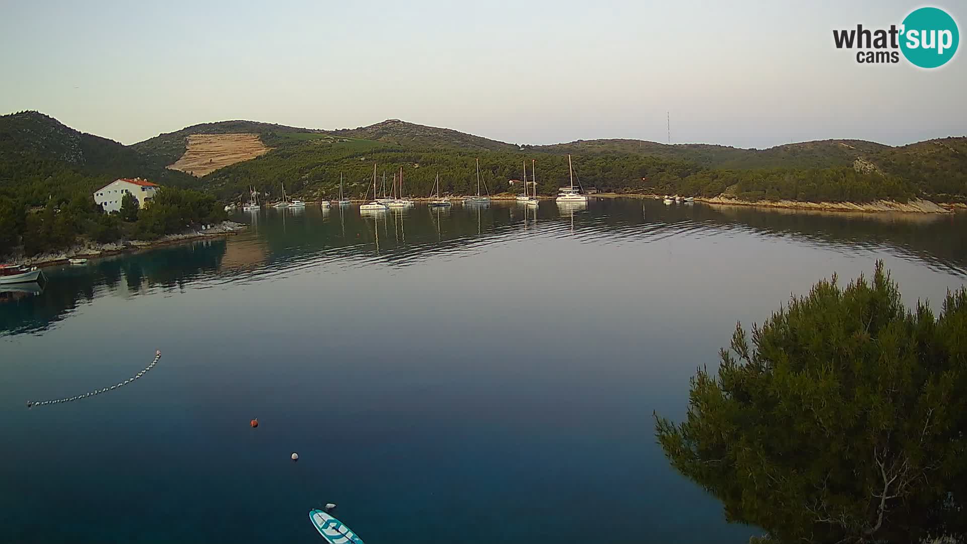 Kamera Hvar Vira plaža | Otok Hvar | Dalmacija