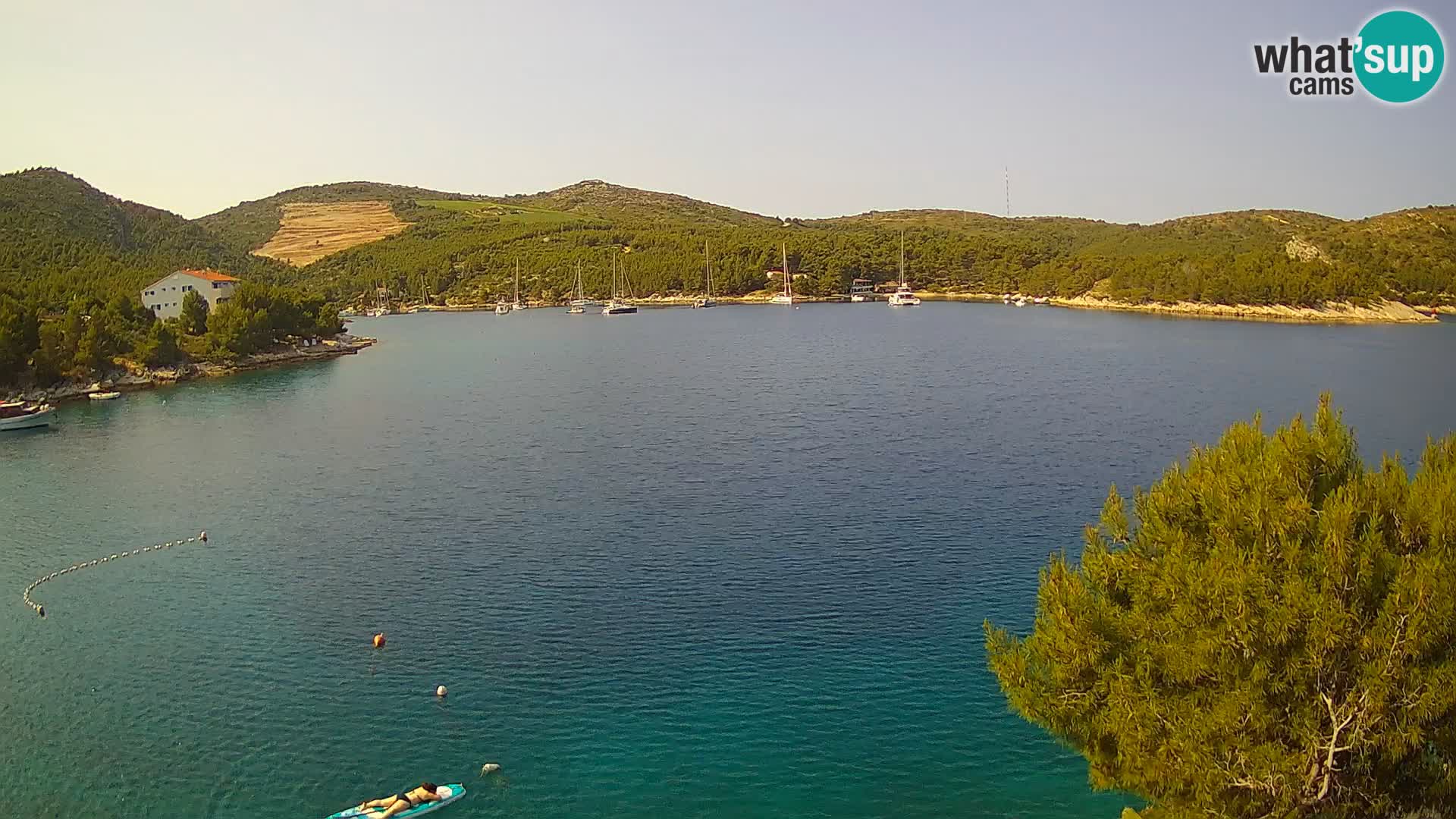 Kamera Hvar Vira plaža | Otok Hvar | Dalmacija