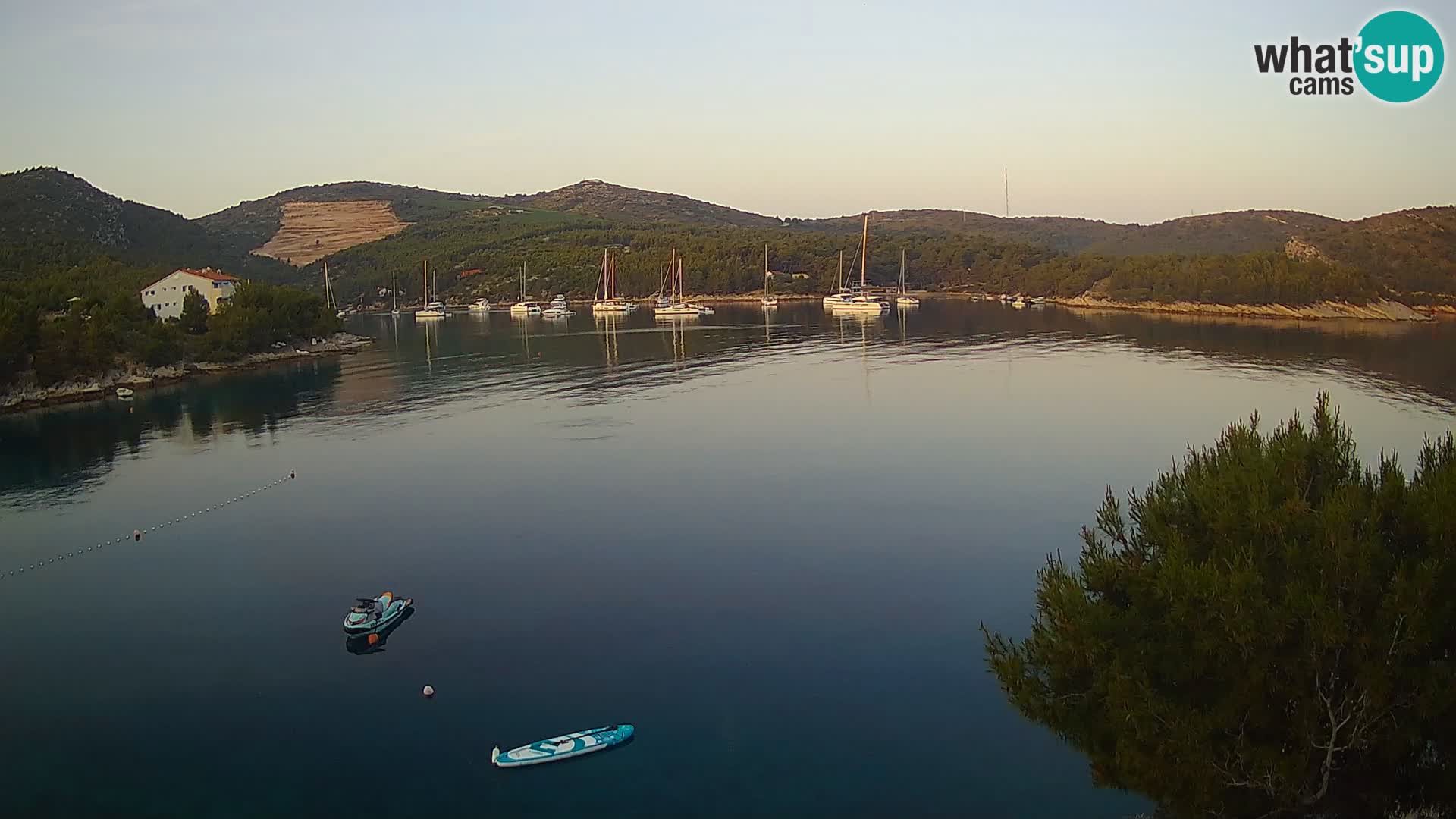 Kamera Hvar Vira plaža | Otok Hvar | Dalmacija
