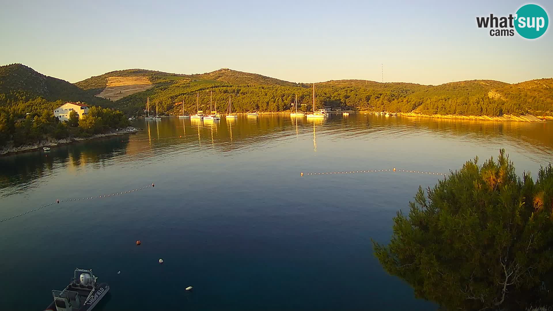 Kamera Hvar Vira plaža | Otok Hvar | Dalmacija