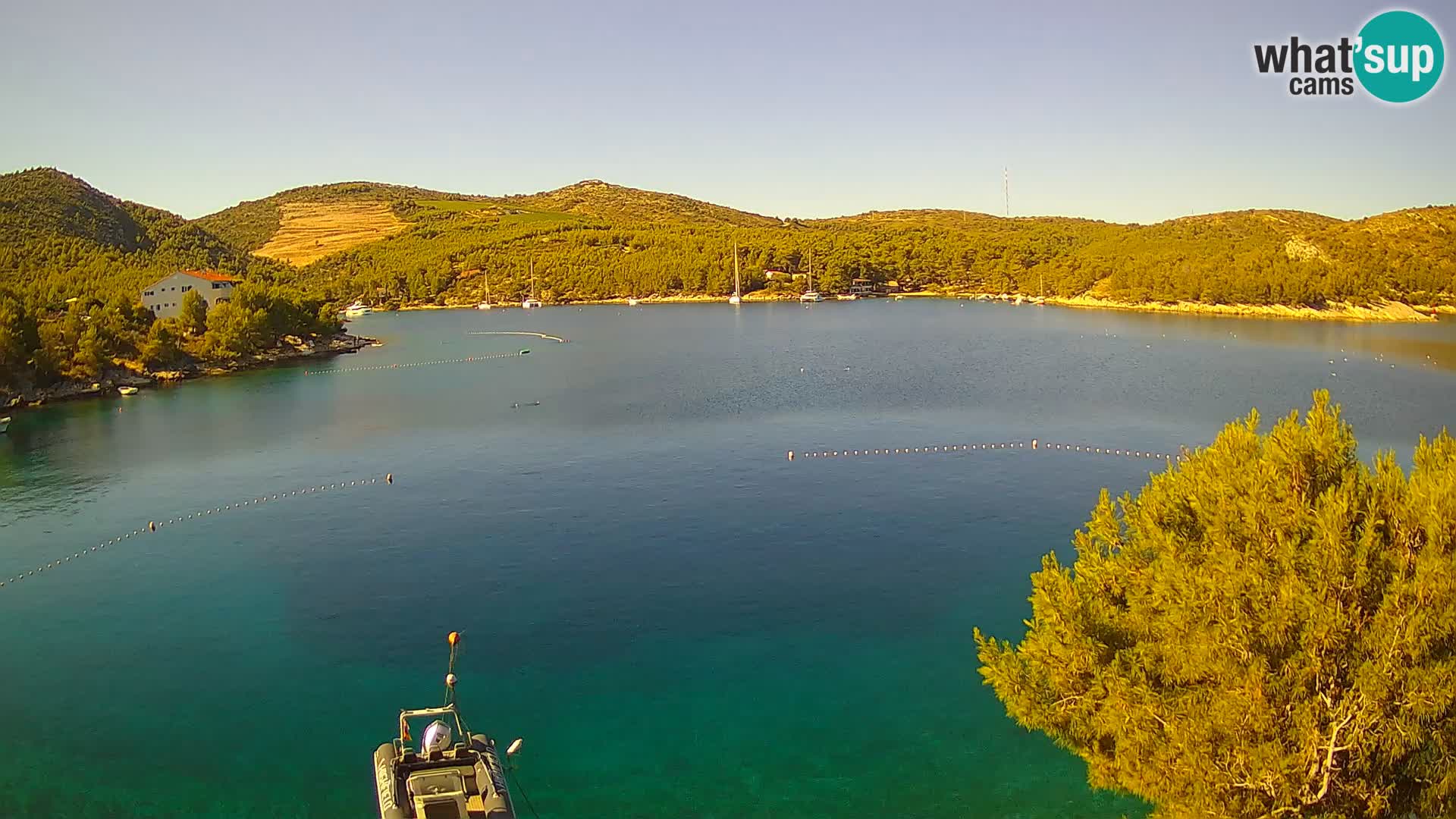 Kamera Hvar Vira plaža | Otok Hvar | Dalmacija