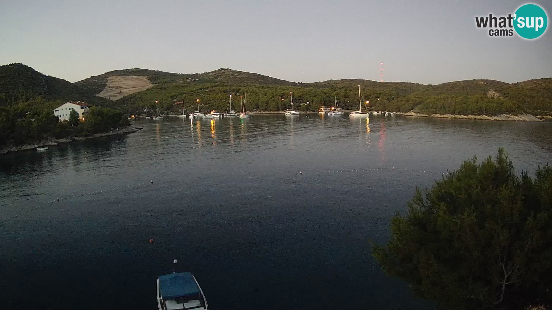 Kamera Hvar Vira plaža | Otok Hvar | Dalmacija
