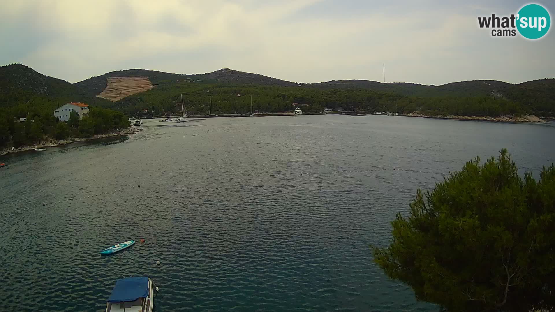 Kamera Hvar Vira plaža | Otok Hvar | Dalmacija