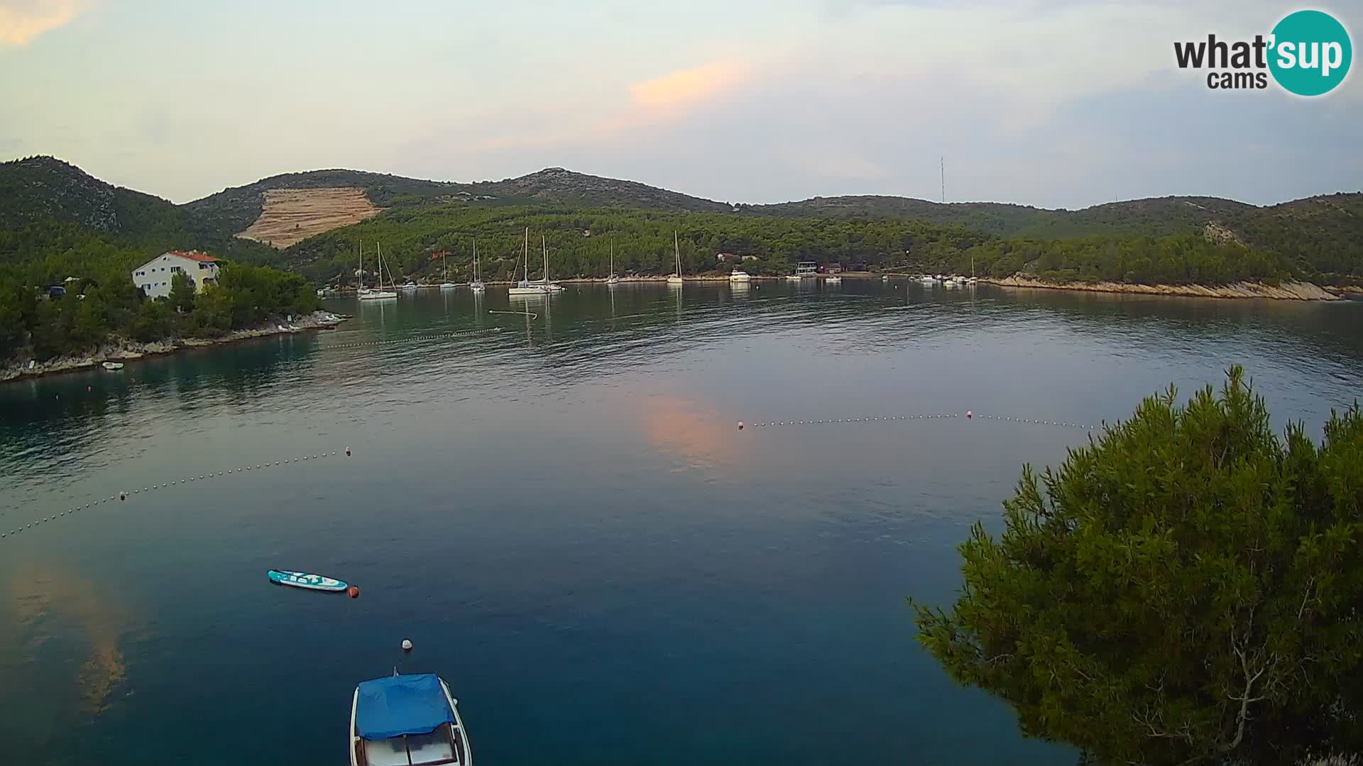 Kamera Hvar Vira plaža | Otok Hvar | Dalmacija