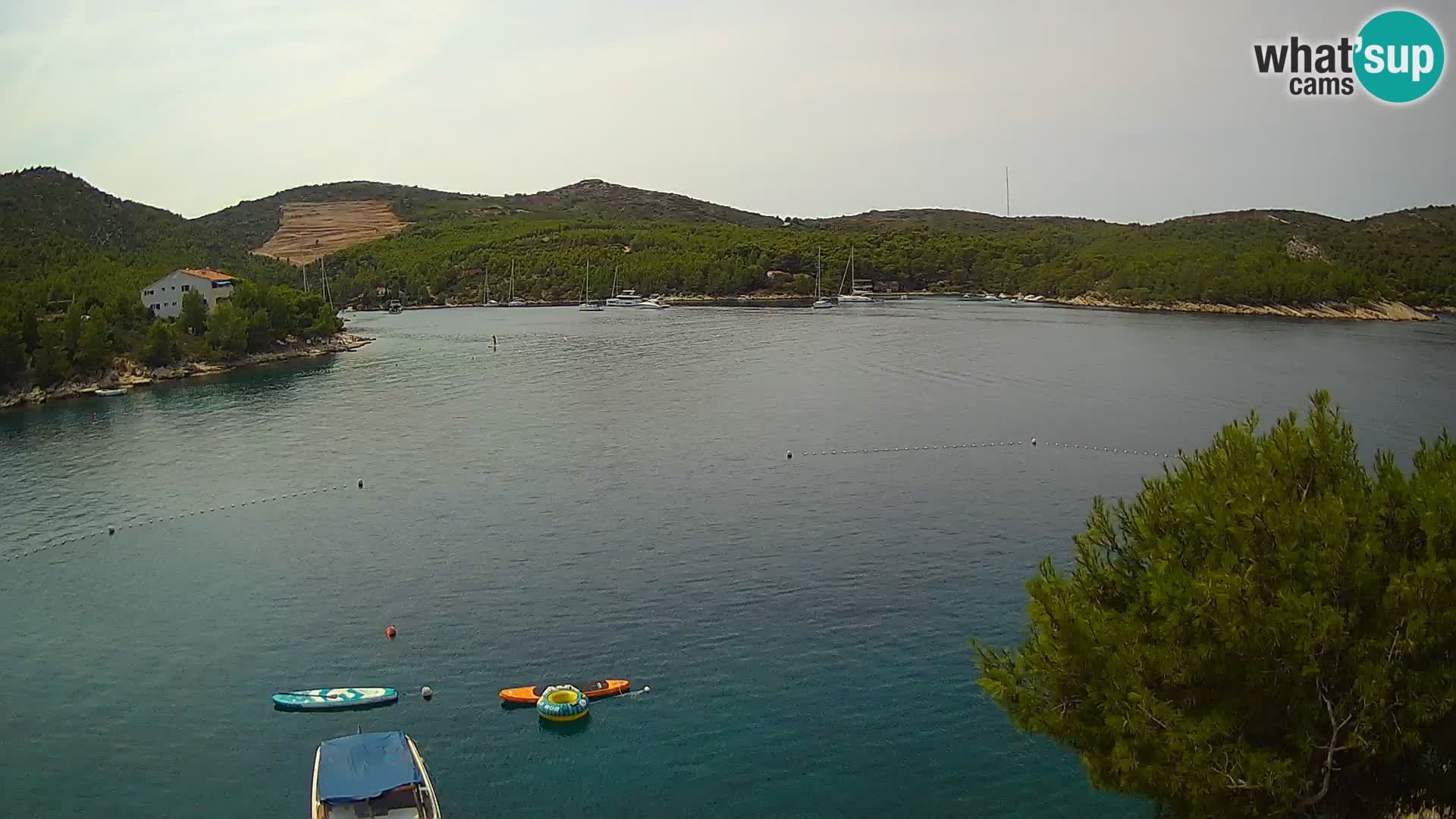 Kamera Hvar Vira plaža | Otok Hvar | Dalmacija
