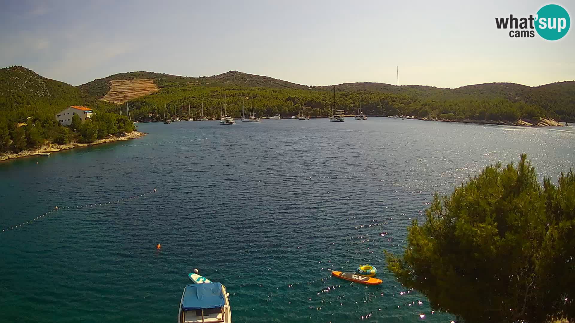 Kamera Hvar Vira plaža | Otok Hvar | Dalmacija