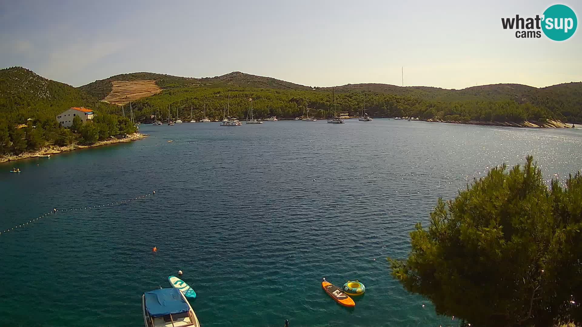 Kamera Hvar Vira plaža | Otok Hvar | Dalmacija