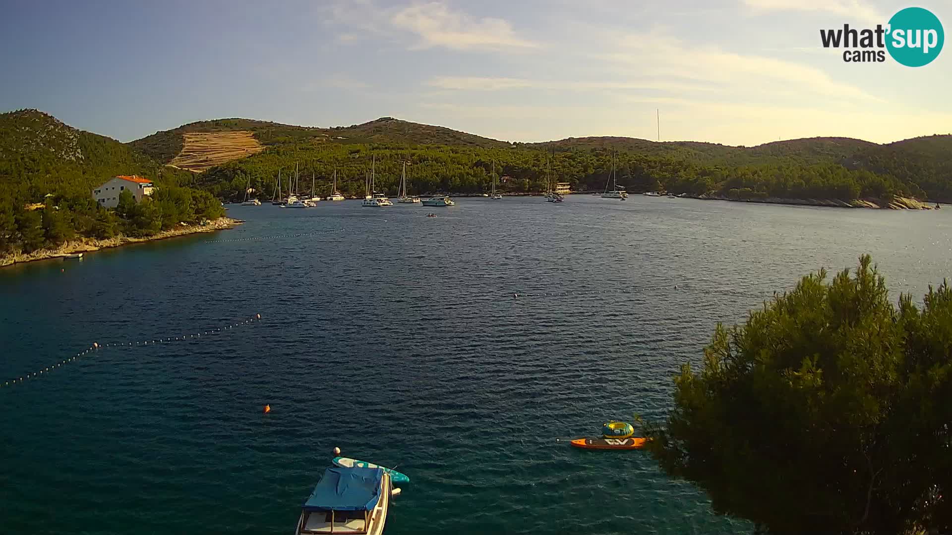 Kamera Hvar Vira plaža | Otok Hvar | Dalmacija