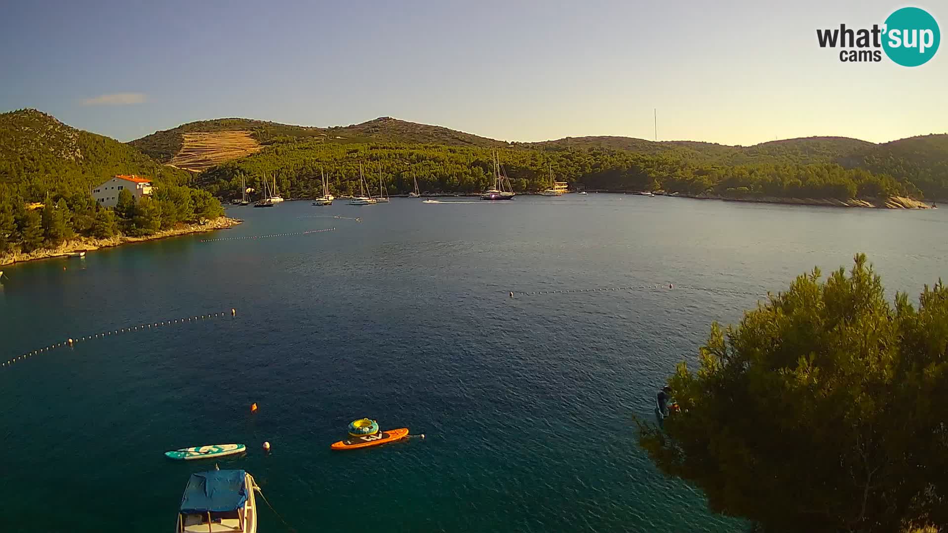 Kamera Hvar Vira plaža | Otok Hvar | Dalmacija