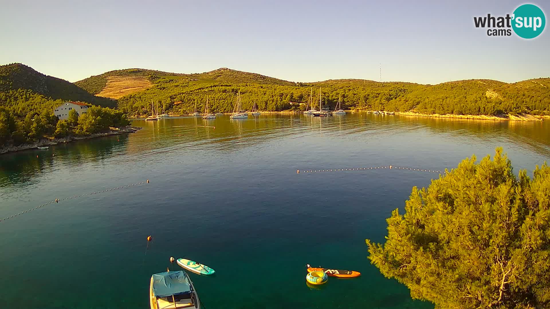 Kamera Hvar Vira plaža | Otok Hvar | Dalmacija