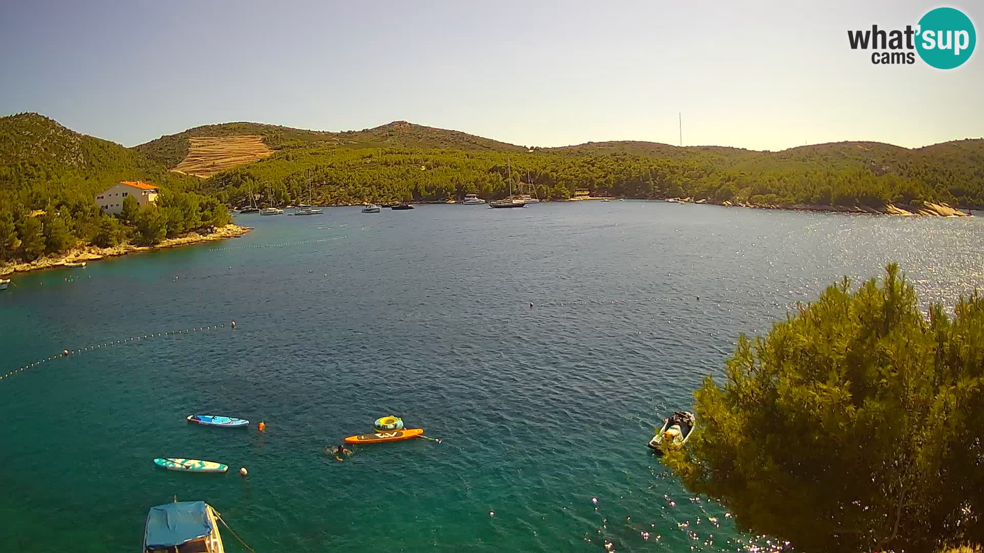 Kamera Hvar Vira plaža | Otok Hvar | Dalmacija