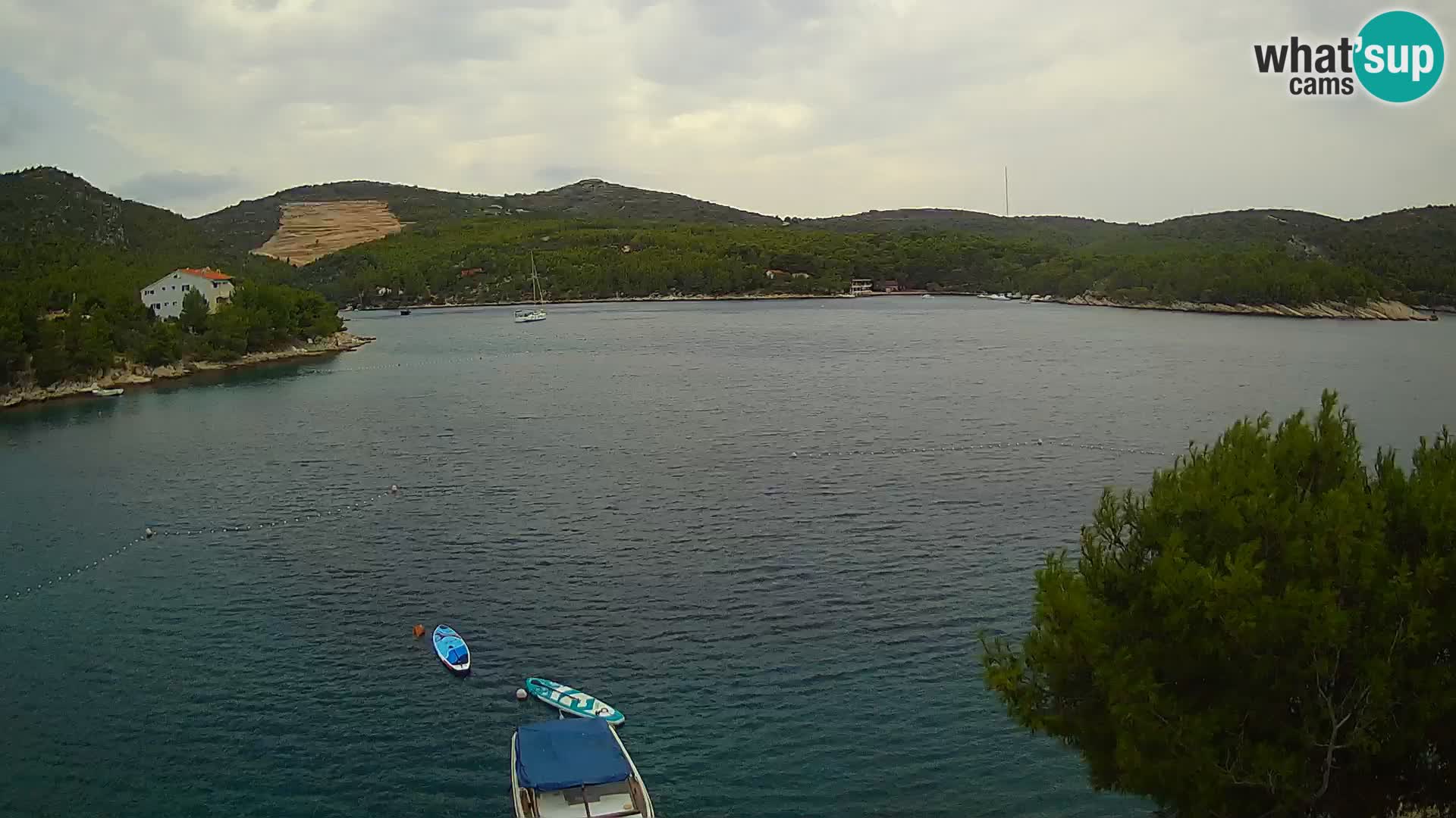 Kamera Hvar Vira plaža | Otok Hvar | Dalmacija