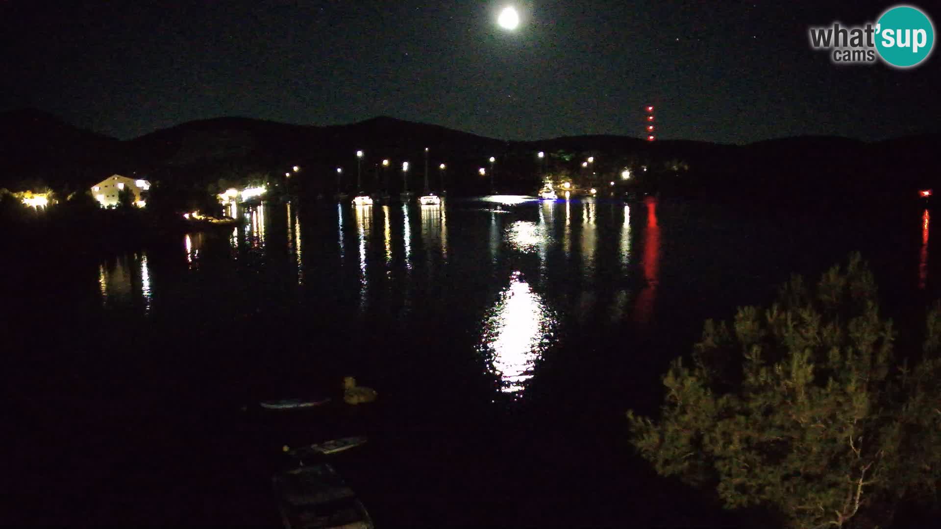 Kamera Hvar Vira plaža | Otok Hvar | Dalmacija
