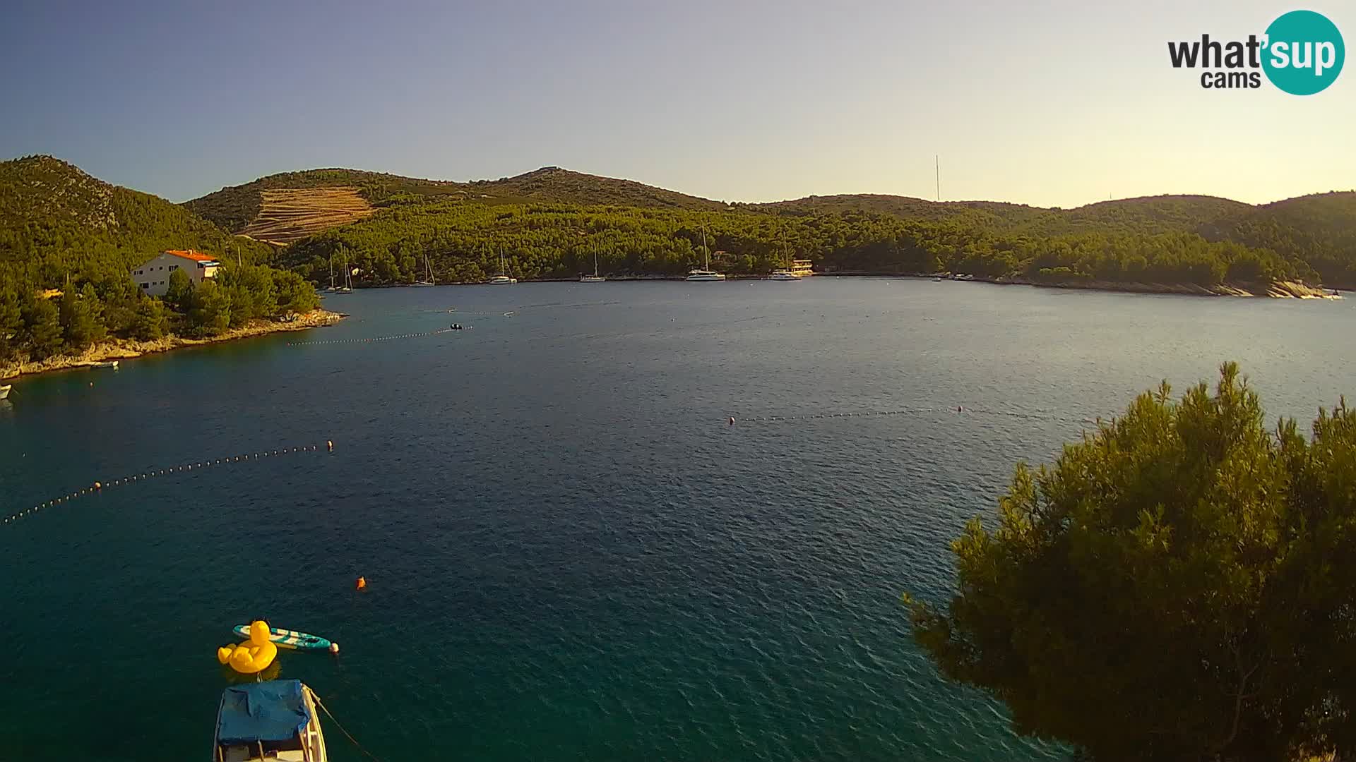 Kamera Hvar Vira plaža | Otok Hvar | Dalmacija