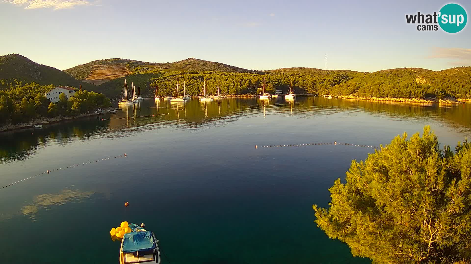 Kamera Hvar Vira plaža | Otok Hvar | Dalmacija