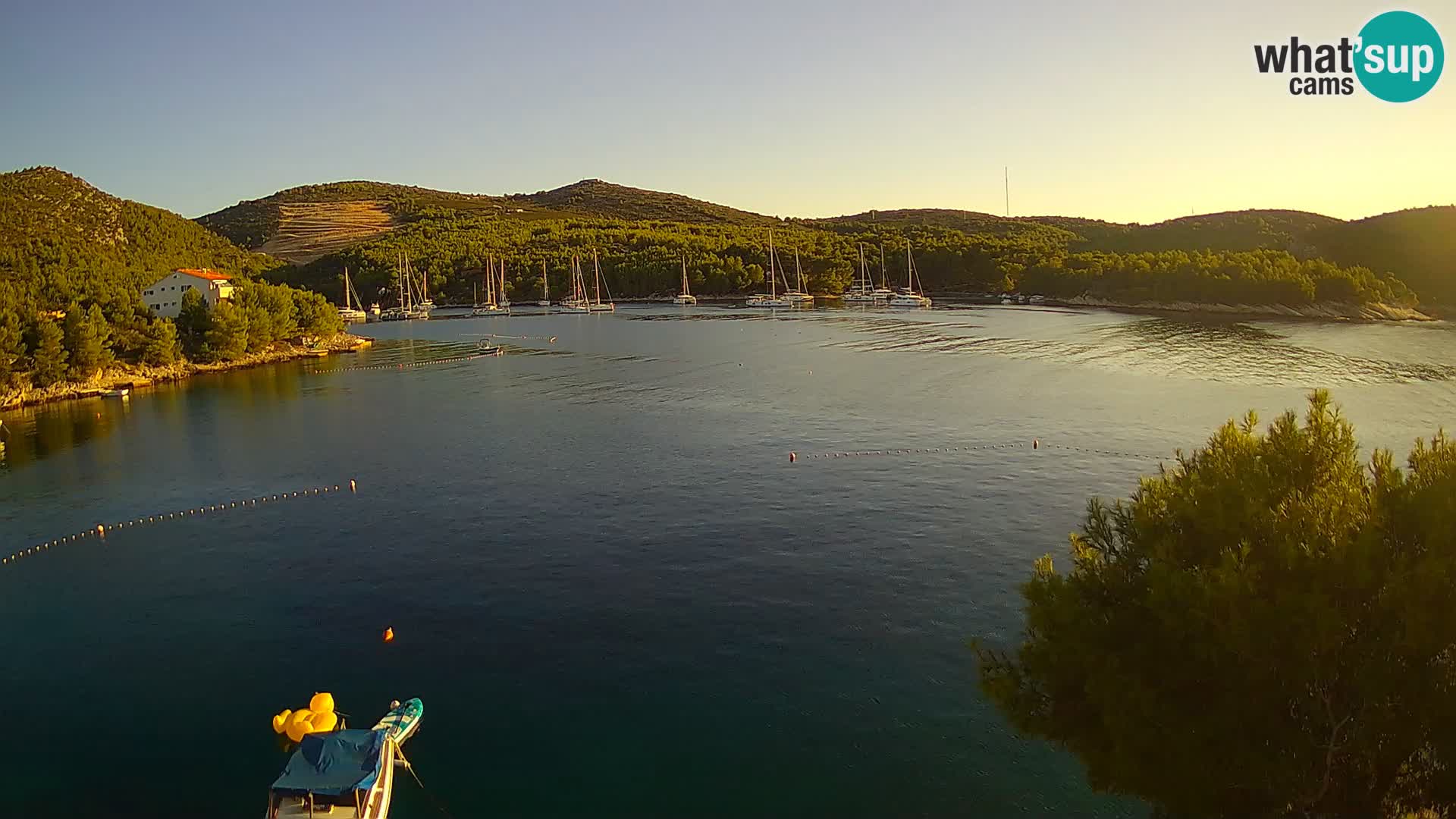 Kamera Hvar Vira plaža | Otok Hvar | Dalmacija