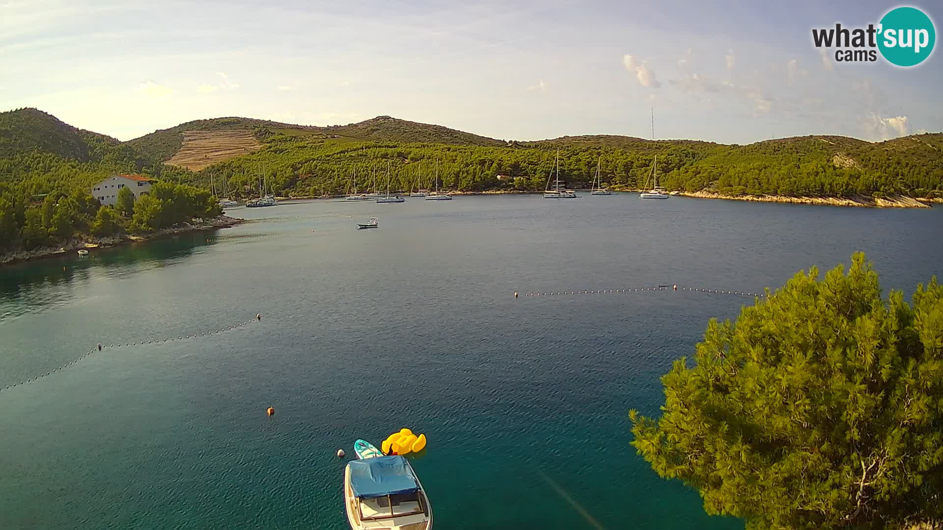 Kamera Hvar Vira plaža | Otok Hvar | Dalmacija