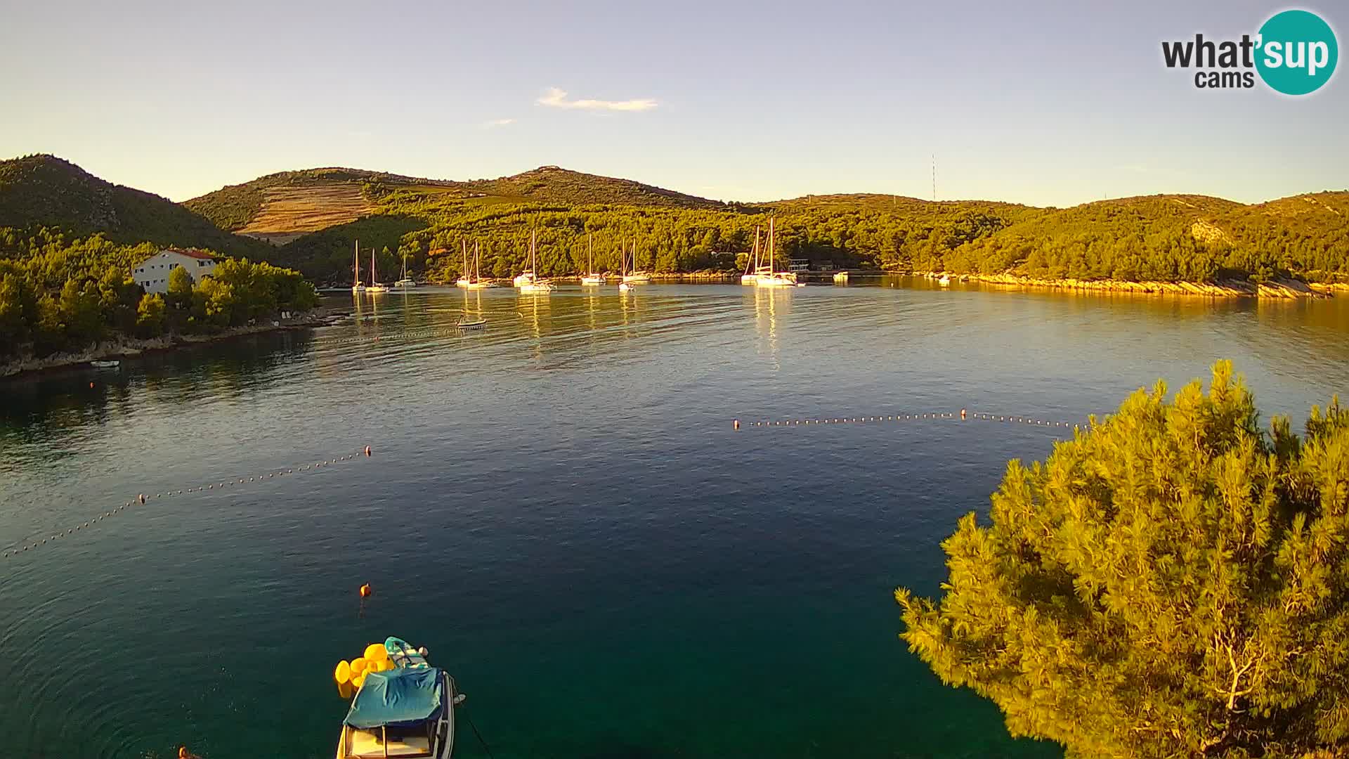 Kamera Hvar Vira plaža | Otok Hvar | Dalmacija