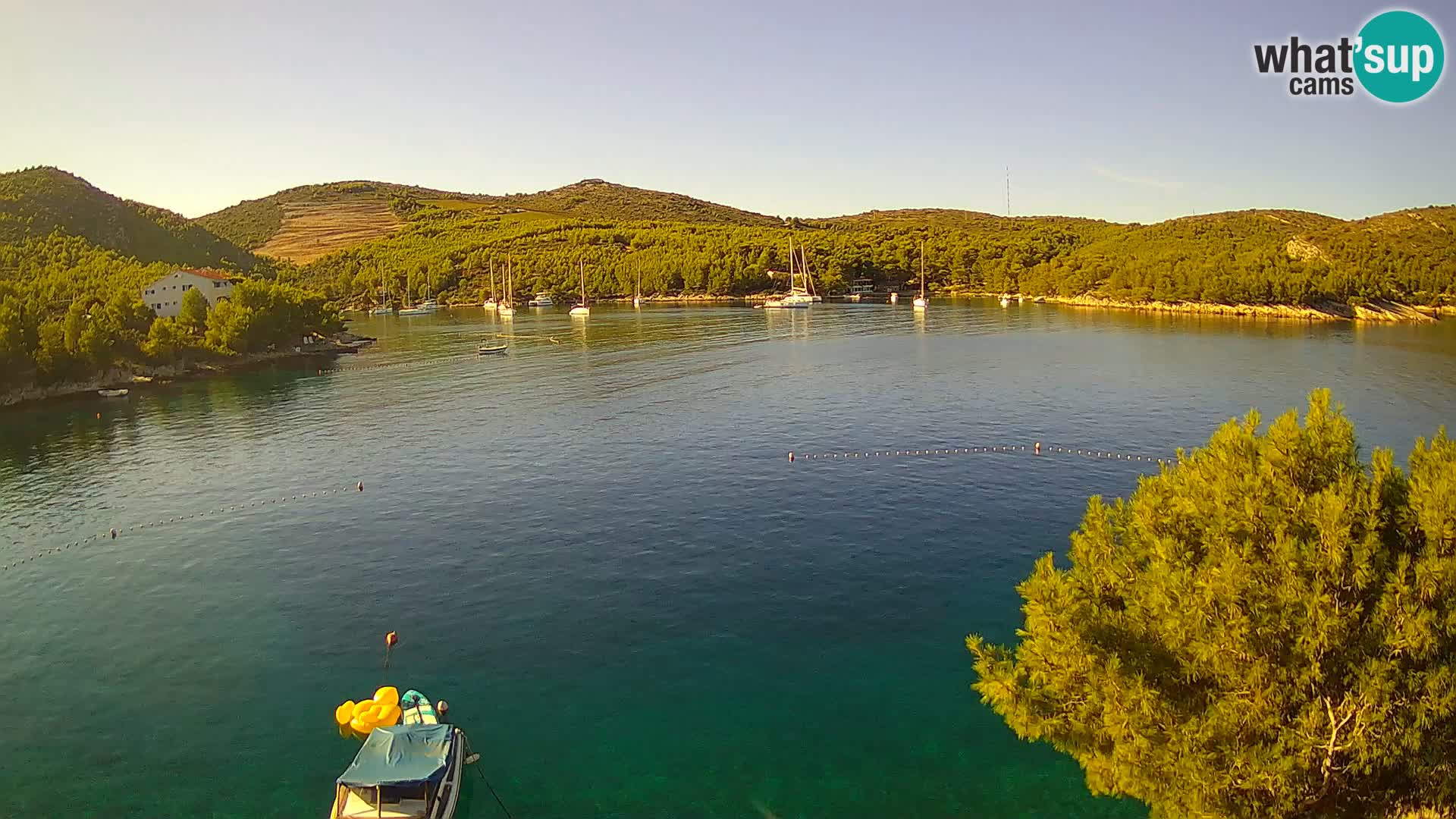 Kamera Hvar Vira plaža | Otok Hvar | Dalmacija