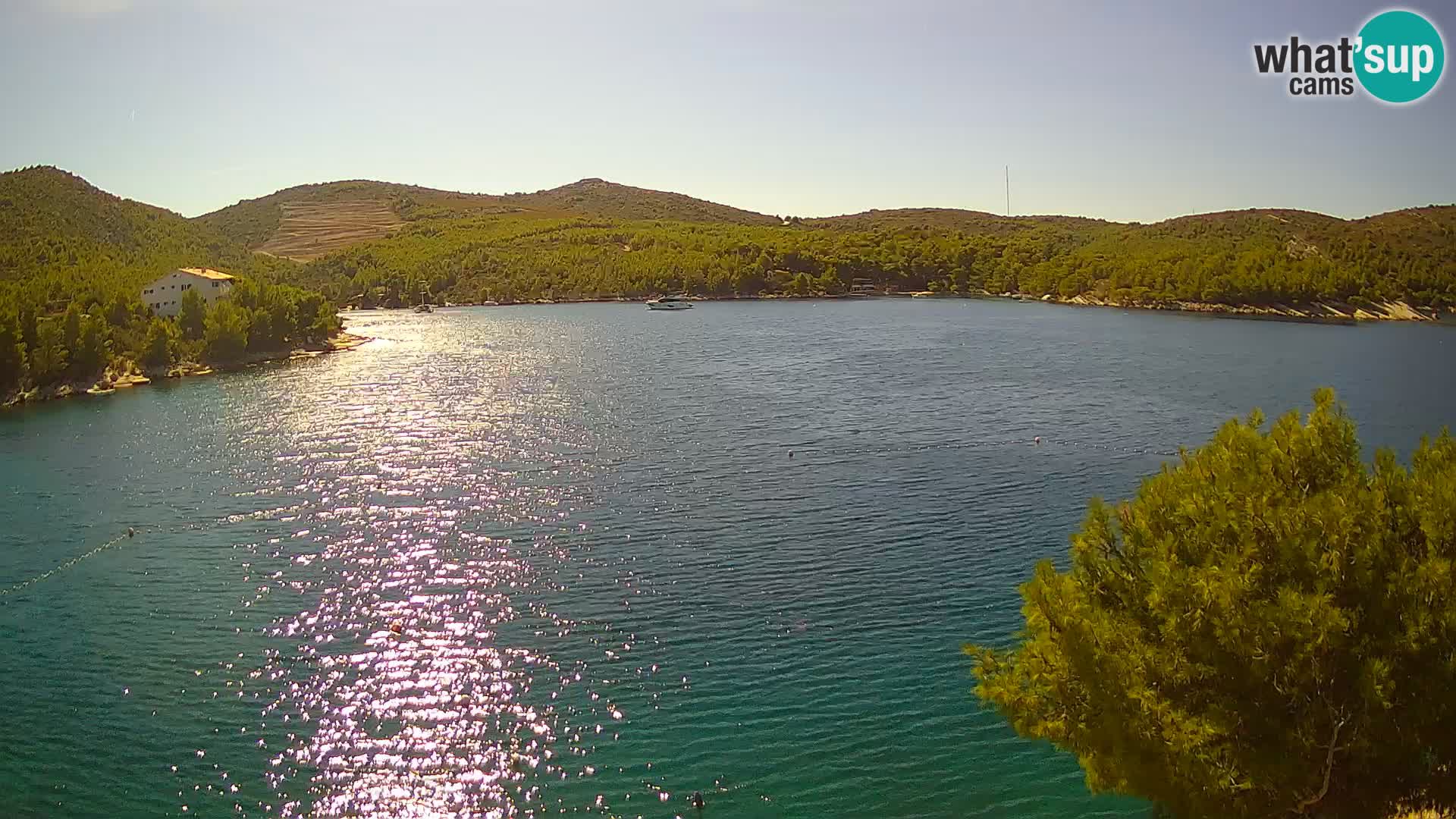 Kamera Hvar Vira plaža | Otok Hvar | Dalmacija