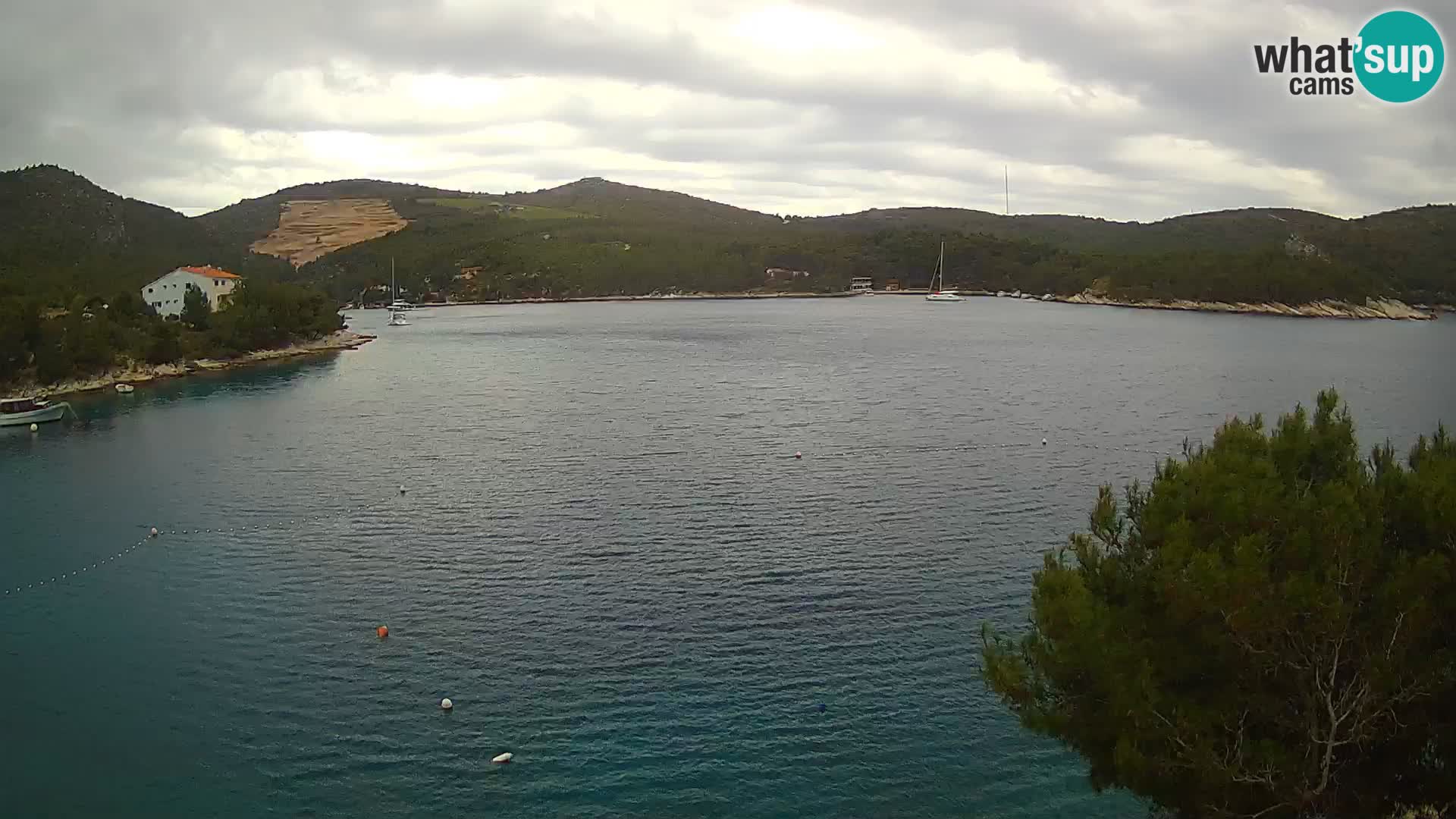 Kamera Hvar Vira plaža | Otok Hvar | Dalmacija