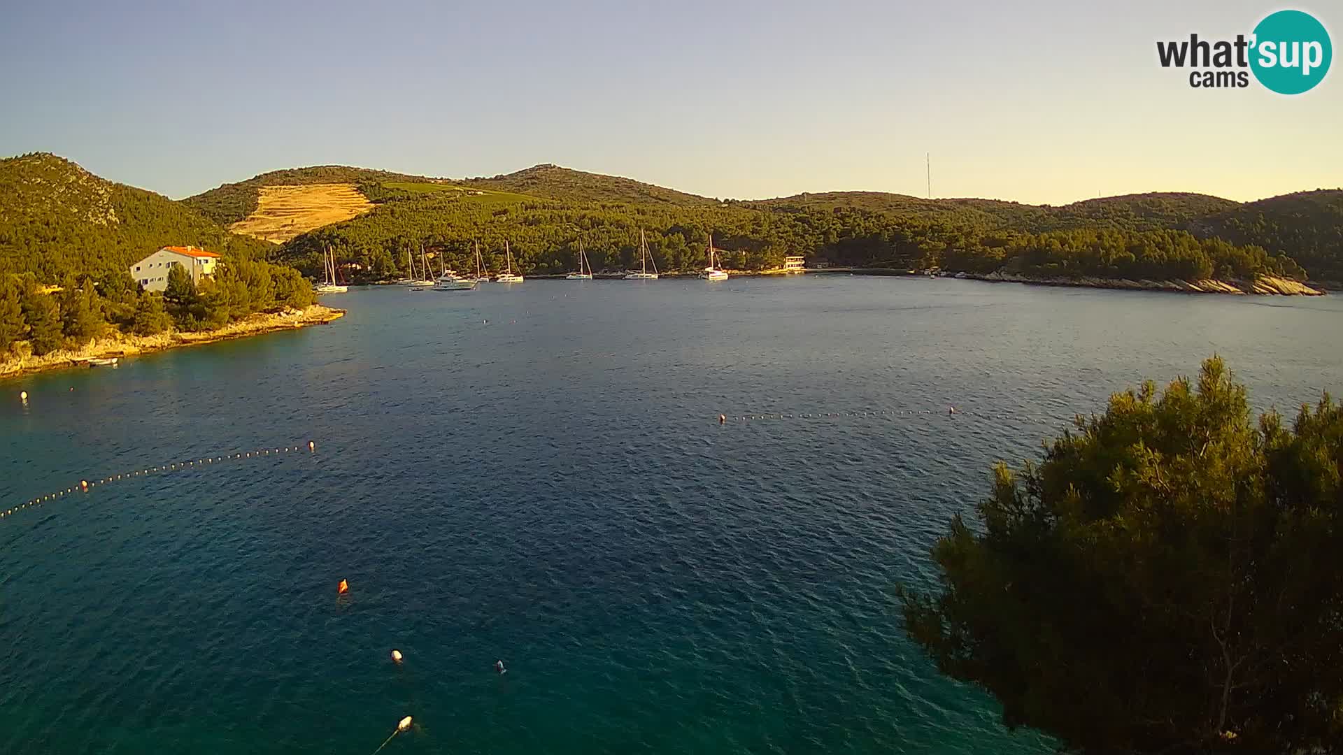 Kamera Hvar Vira plaža | Otok Hvar | Dalmacija
