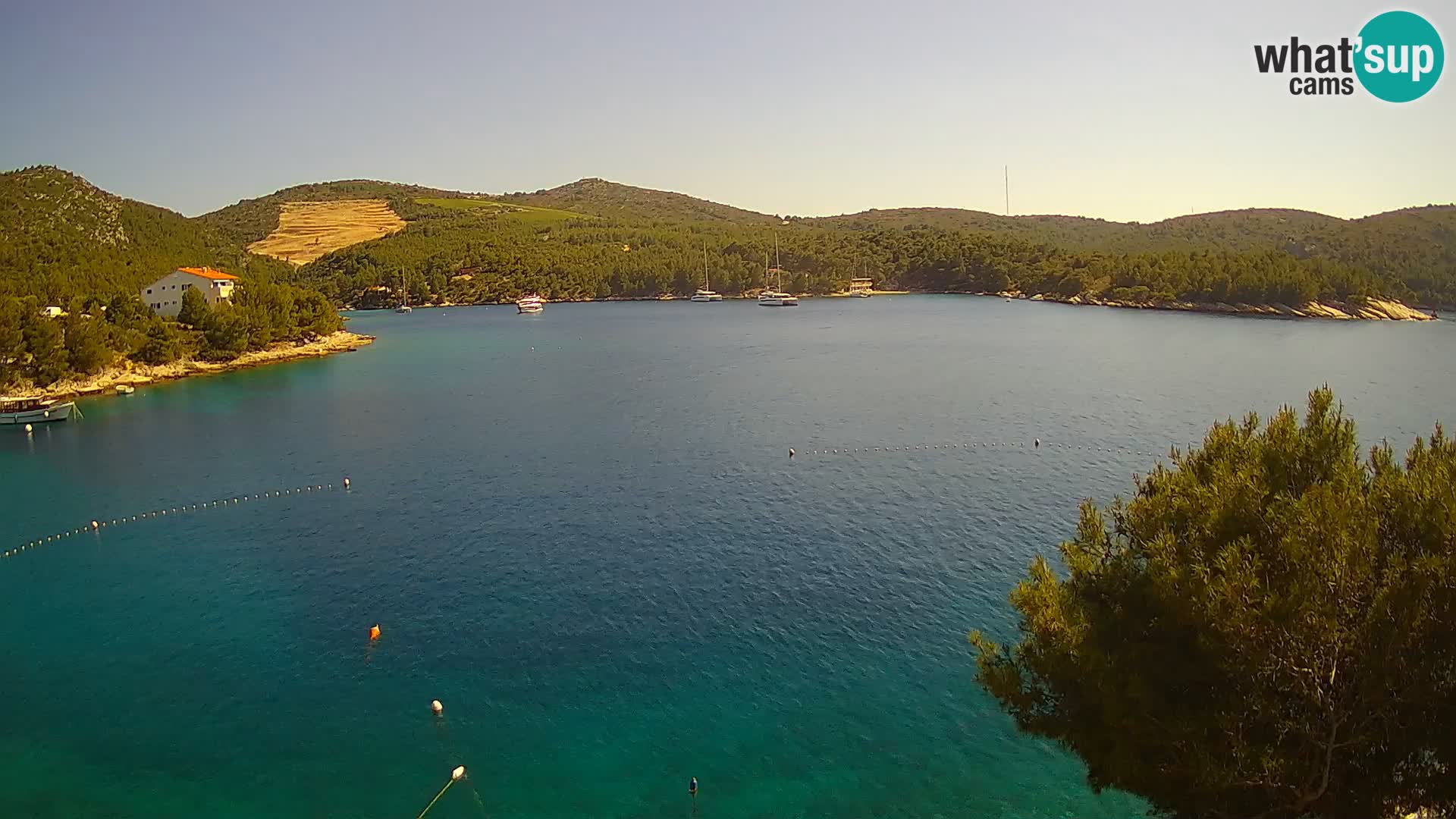 Kamera Hvar Vira plaža | Otok Hvar | Dalmacija