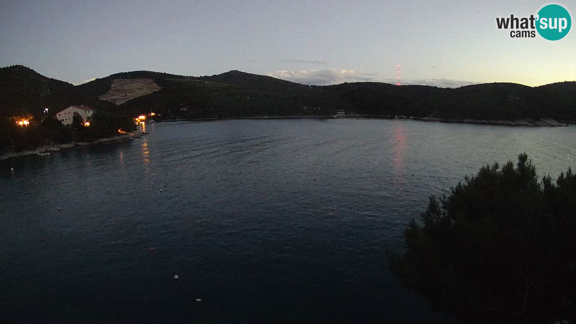 Kamera Hvar Vira plaža | Otok Hvar | Dalmacija