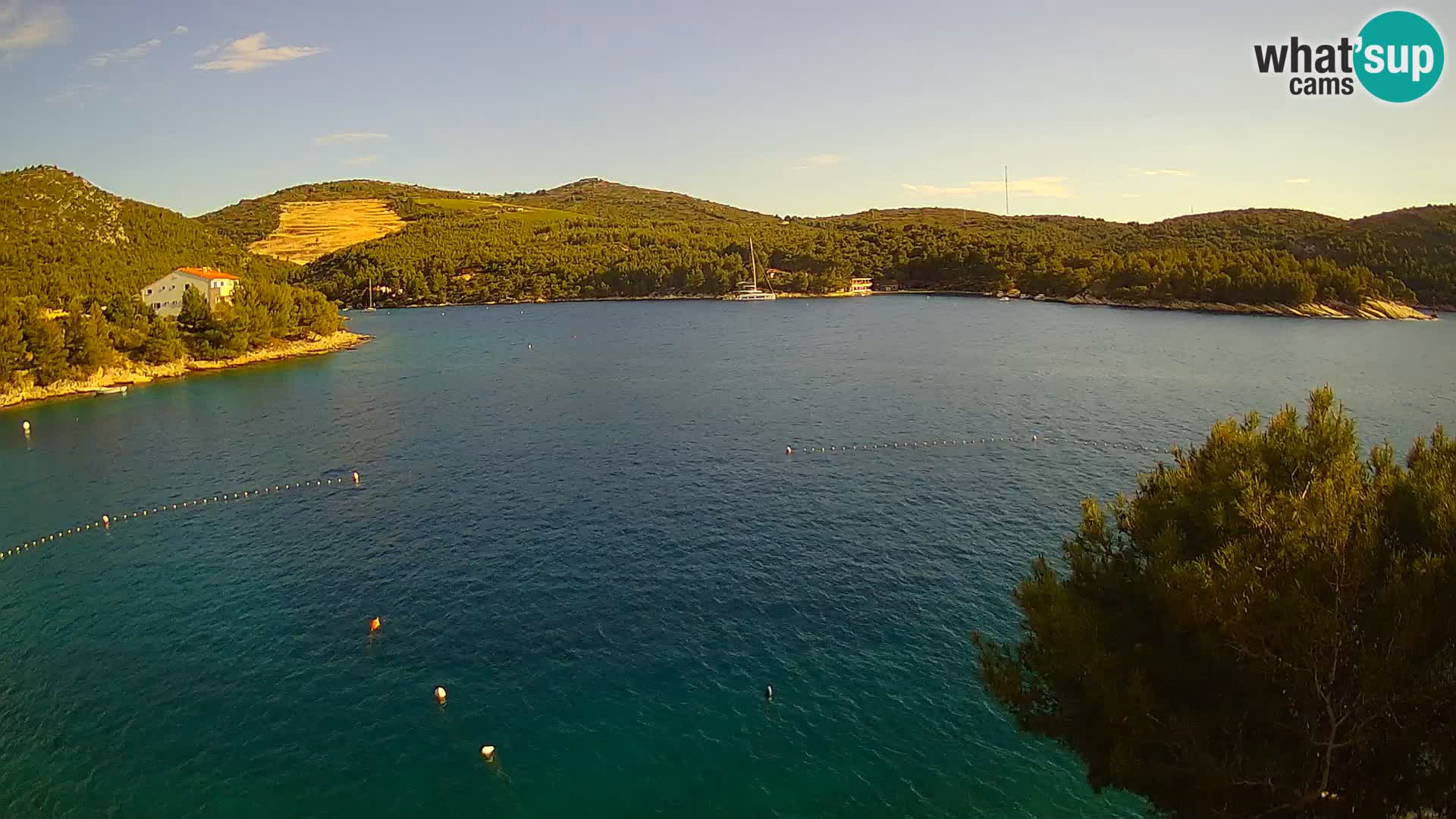 Kamera Hvar Vira plaža | Otok Hvar | Dalmacija