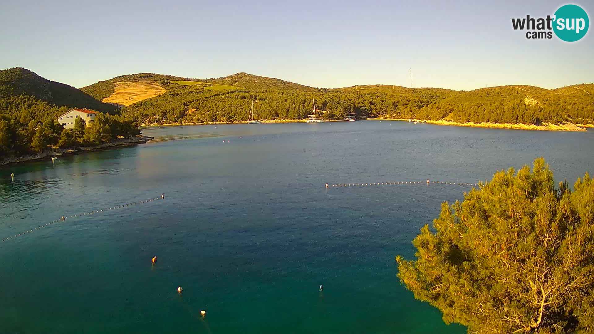 Kamera Hvar Vira plaža | Otok Hvar | Dalmacija