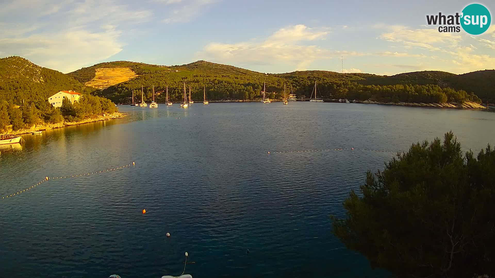 Kamera Hvar Vira plaža | Otok Hvar | Dalmacija