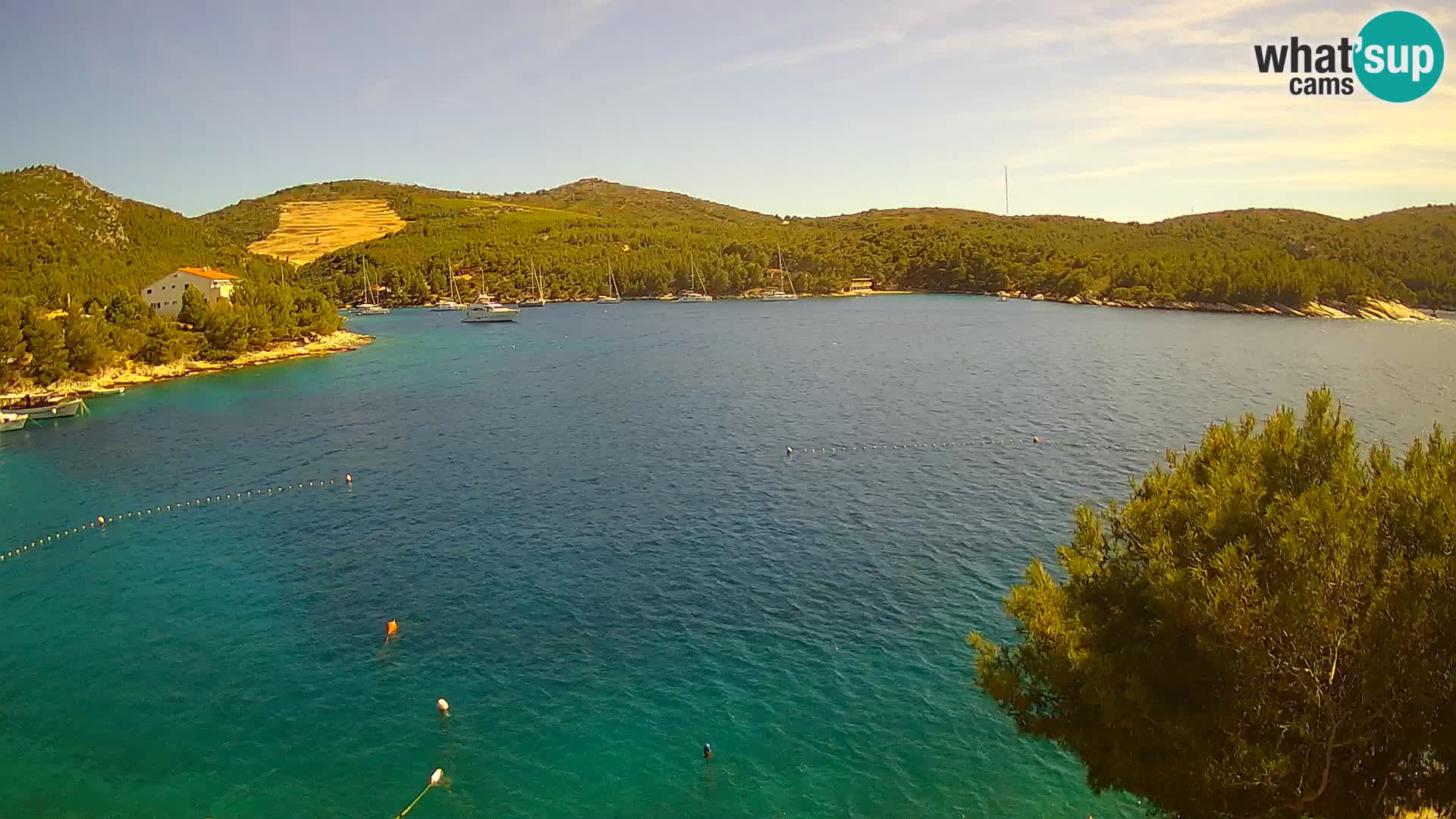 Kamera Hvar Vira plaža | Otok Hvar | Dalmacija